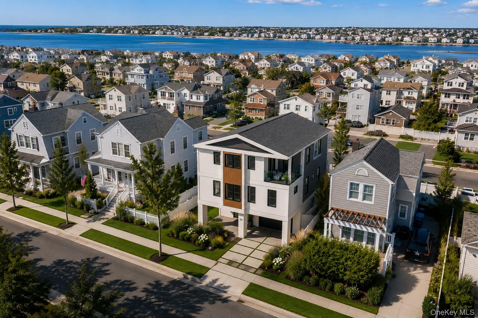 4th image of 33 Farrell St, Long Beach, NY 11561 | MLS# 997216