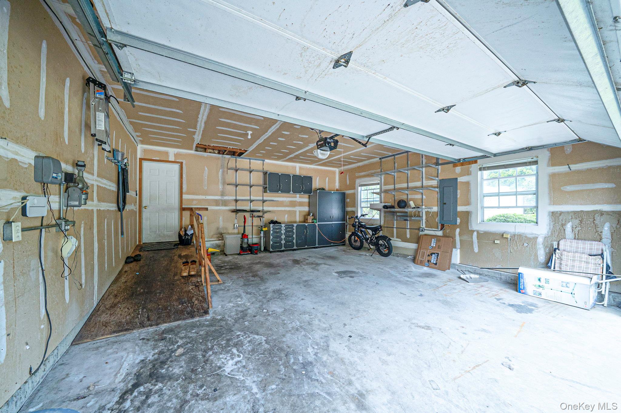 38th image of 4 Clark St, Selden, NY 11784 | MLS# 997720