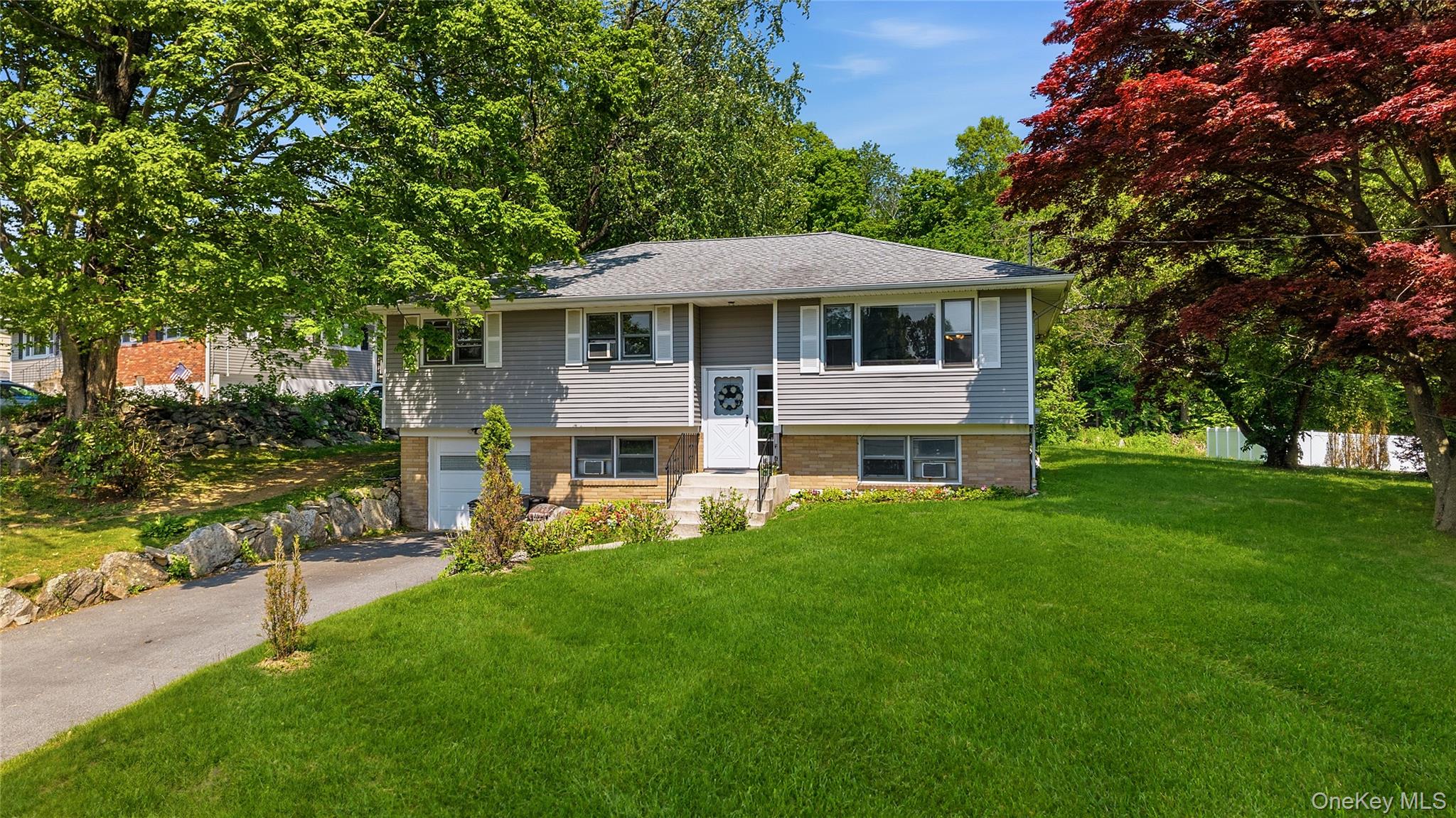 Homes for sale in Patterson, NY | 66 High View Dr, Patterson, NY 10512 | MLS# 998039