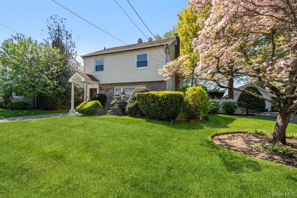 2nd image of 99 Norwood Ave, Hempstead, NY 11565 | MLS# 998230