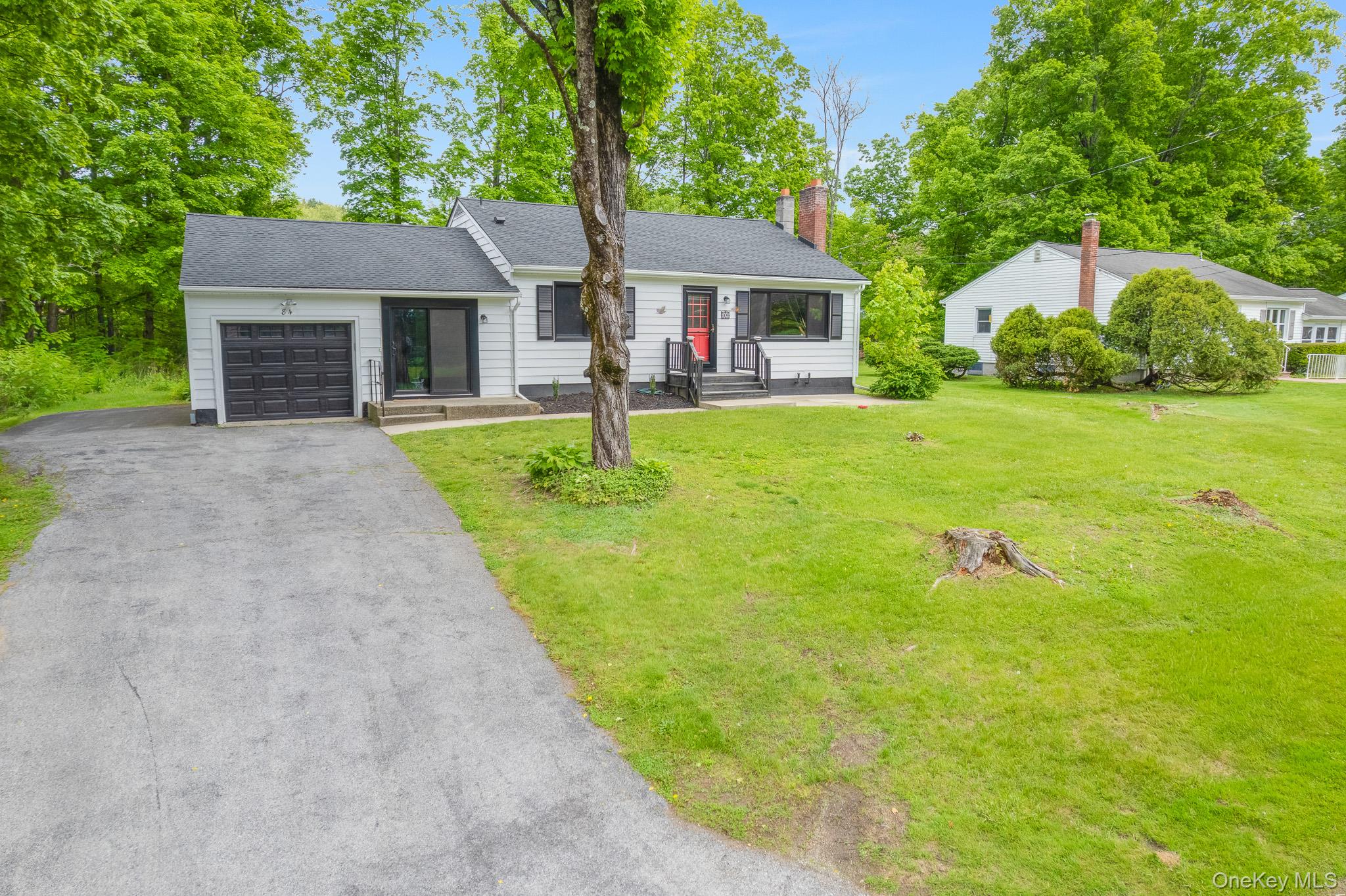 Homes for sale in La Grange, NY | 84 Sleight Plass Rd, La Grange, NY 12603 | MLS# 998378