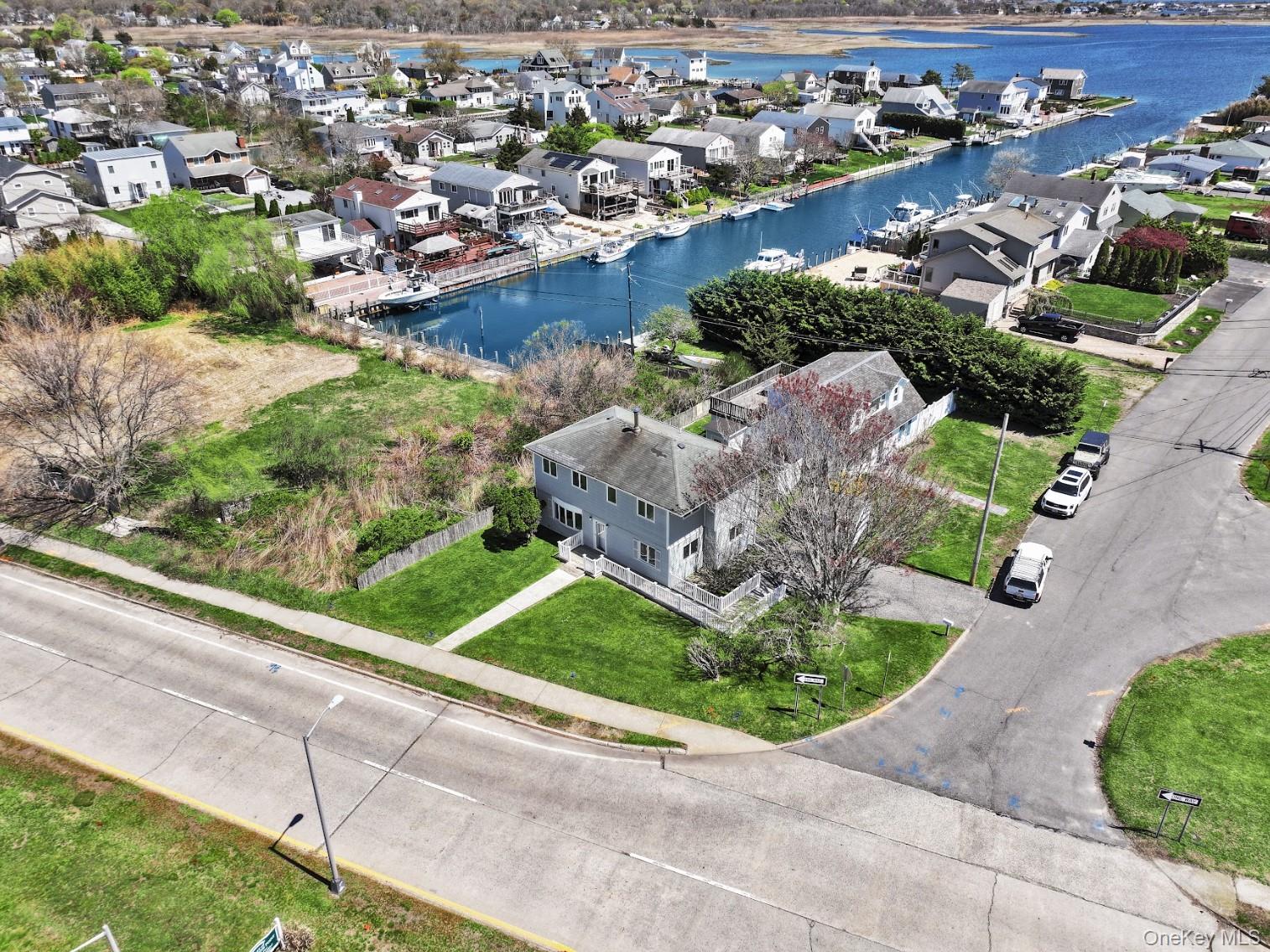 3rd image of 55 William Floyd Pkwy, Brookhaven, NY 11967 | MLS# 998830