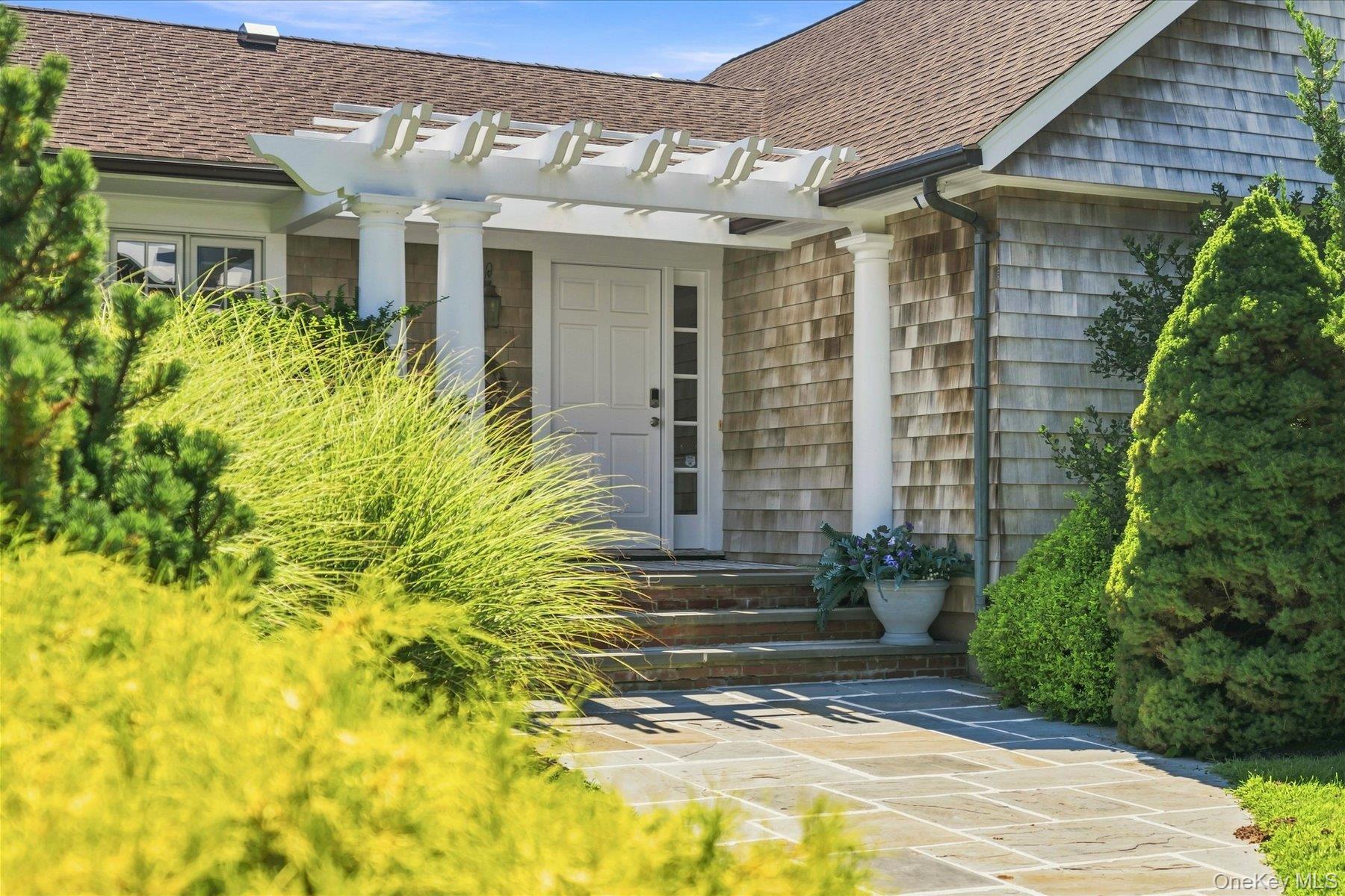 5th image of 920 Cedar Point Dr E, Southold, NY 11971 | MLS# 999173