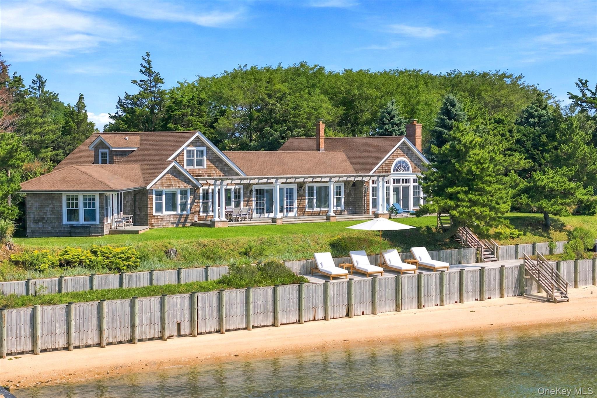 2nd image of 920 Cedar Point Dr E, Southold, NY 11971 | MLS# 999173