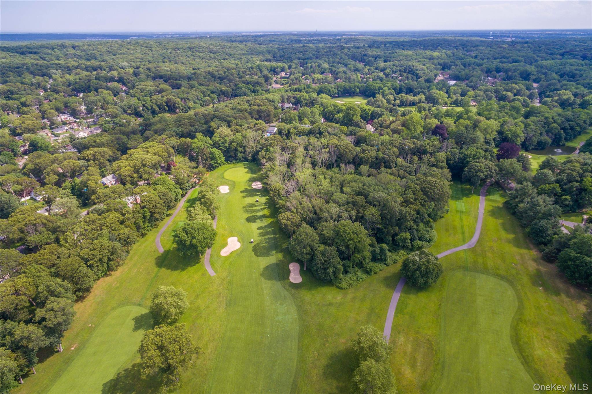 24th image of 32 Timberline Dr, Huntington, NY 11743 | MLS# 999365