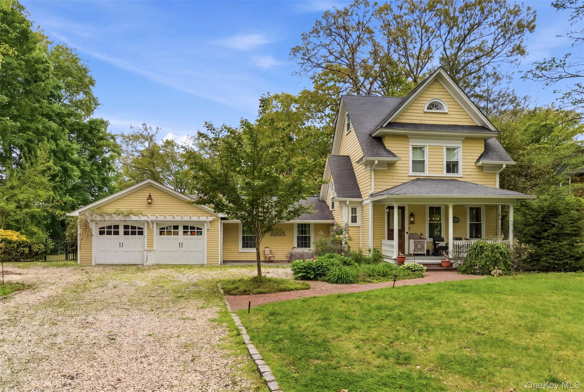 3rd image of 32 Timberline Dr, Huntington, NY 11743 | MLS# 999365
