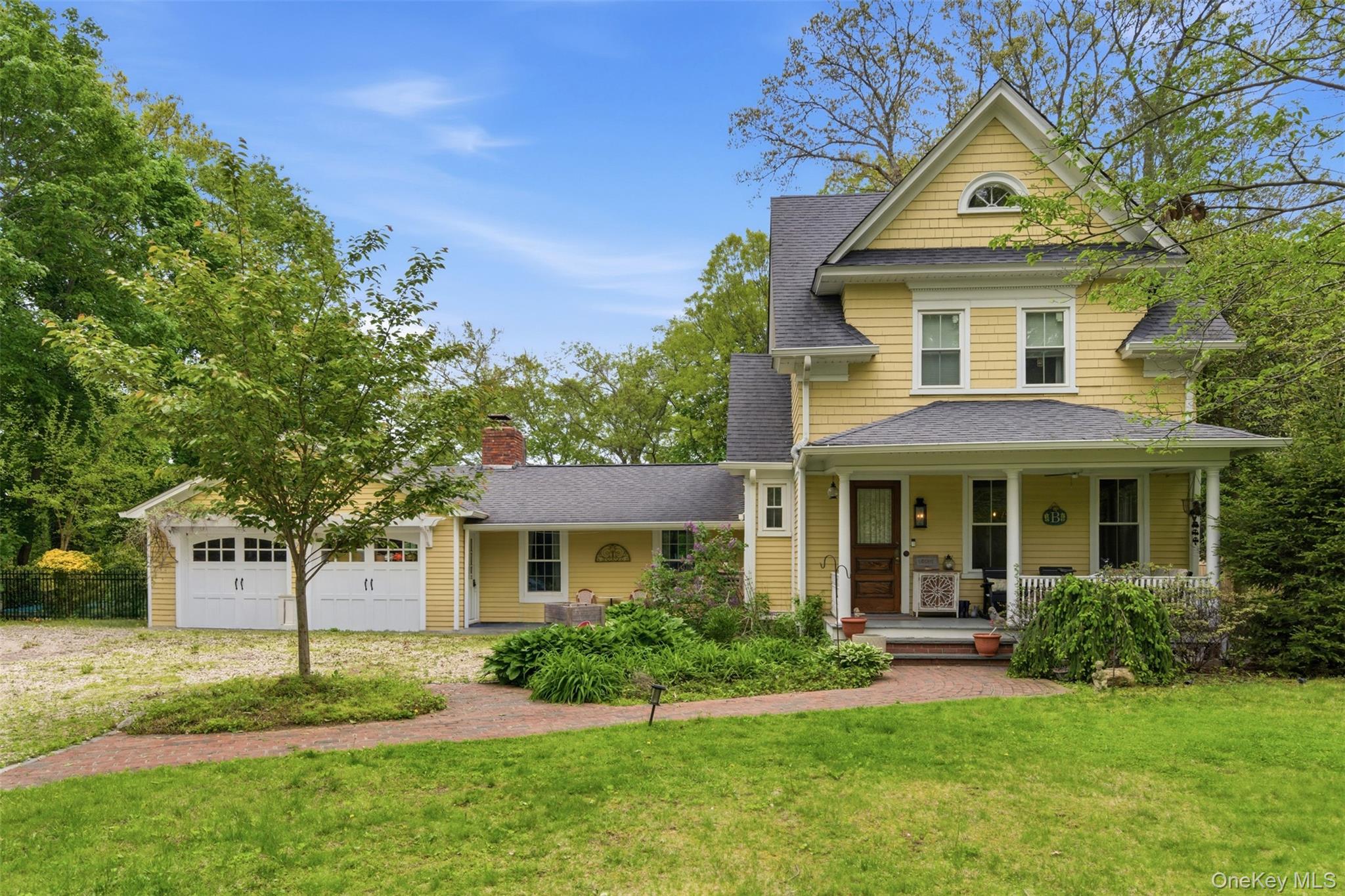 2nd image of 32 Timberline Dr, Huntington, NY 11743 | MLS# 999365
