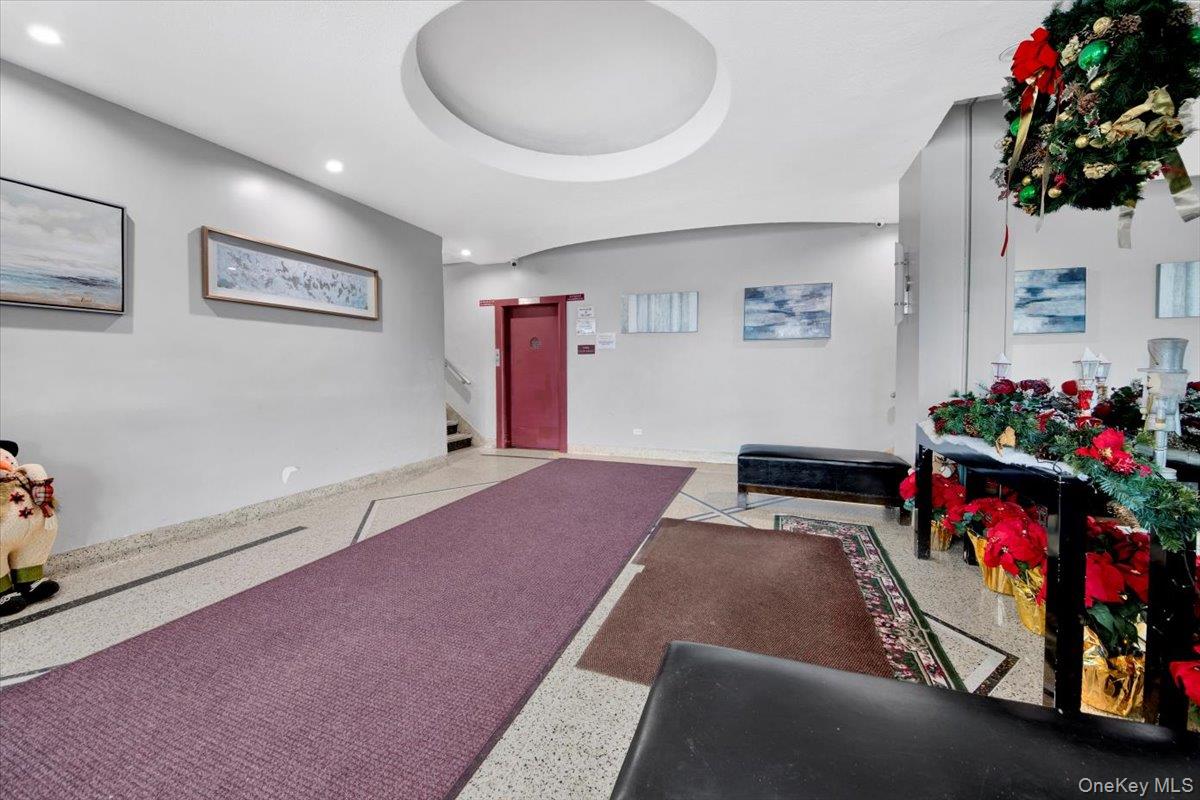 Homes for sale in New York, NY | 4295 Webster #3K, New York, NY 10470 | MLS# 999438