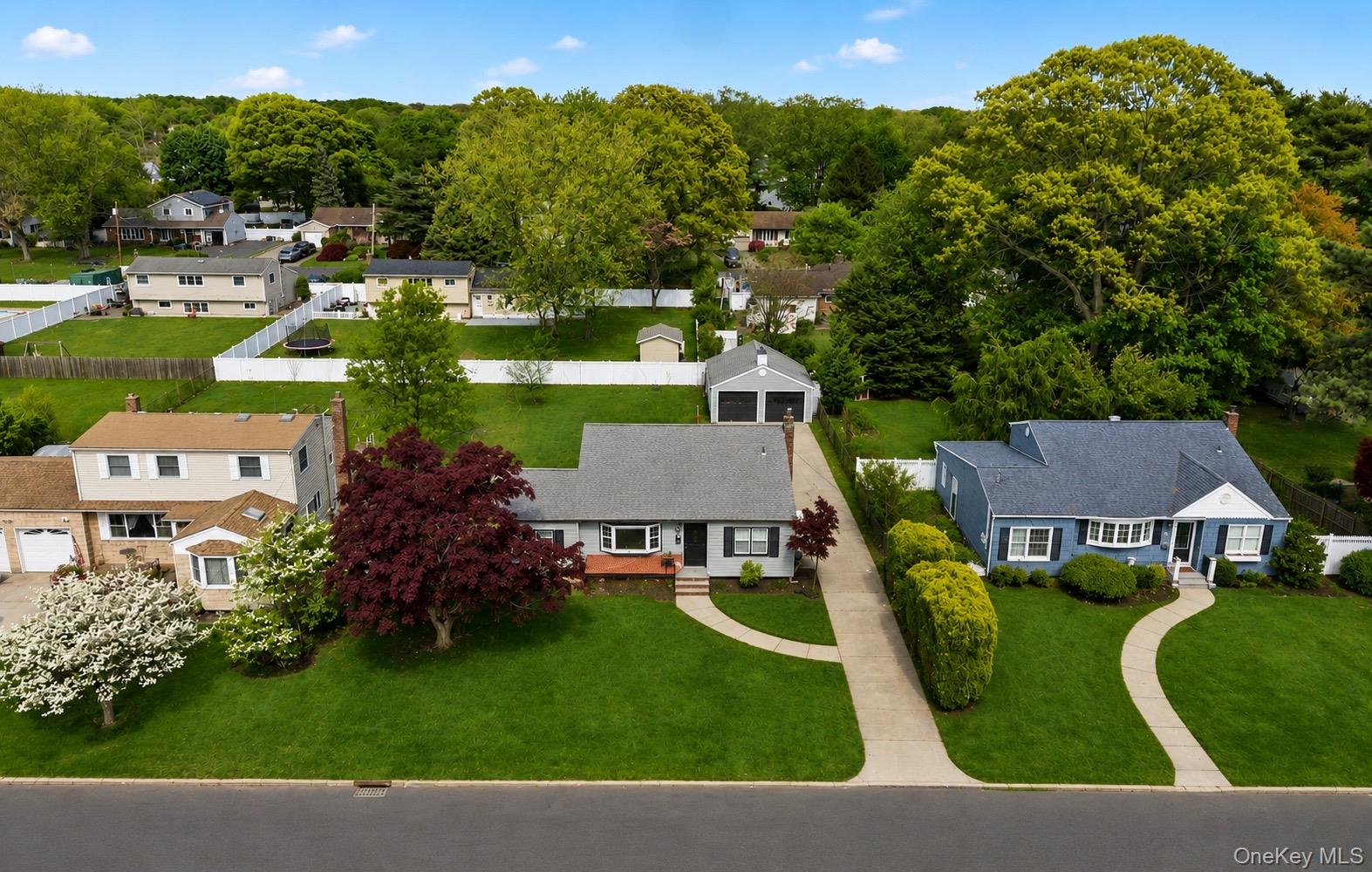 4th image of 1413 Peters Blvd, Islip, NY 11706 | MLS# 999944