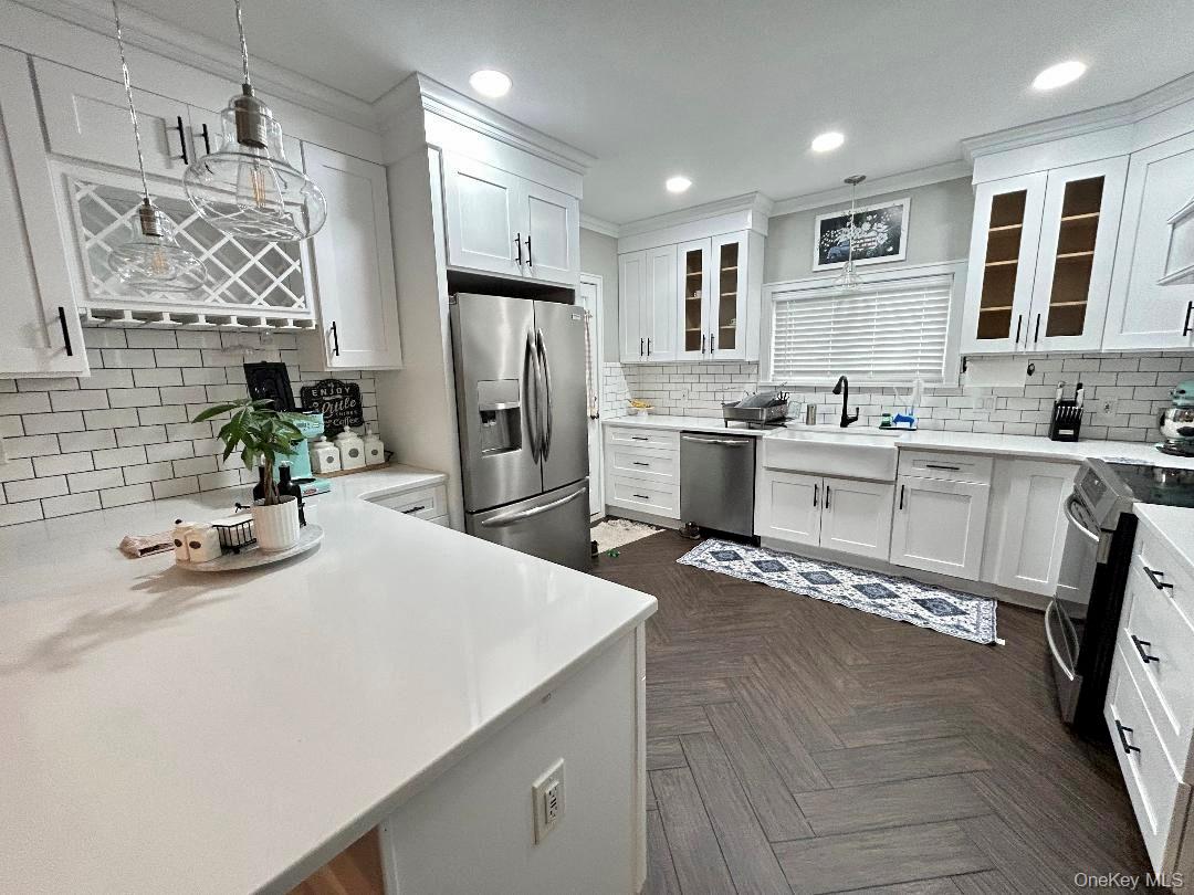 4th image of 324 Hayward Ave, Mount Vernon, NY 10552 | MLS# 999950