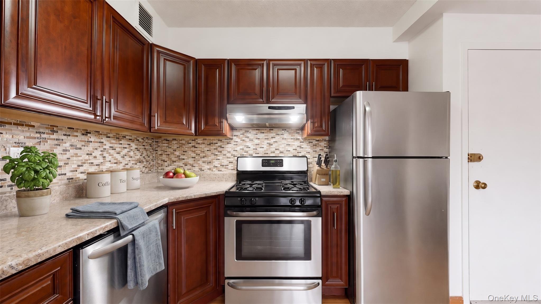 5th image of 76-01 113Th St #6D, Forest Hills, NY 11375 | MLS# 999980