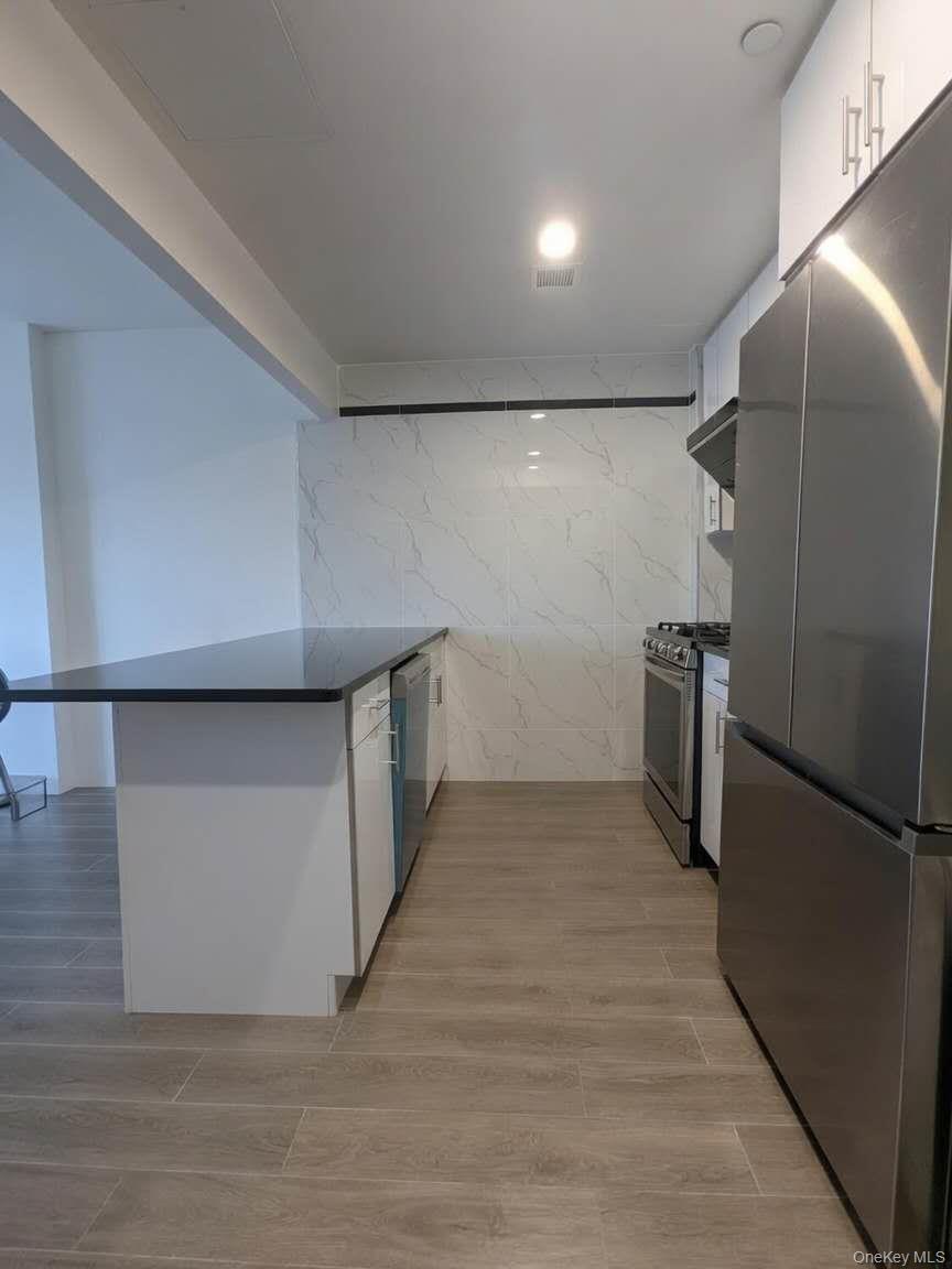 3rd image of 144-27 Sanford Ave #6O, Flushing, NY 11355 | MLS# 1000817