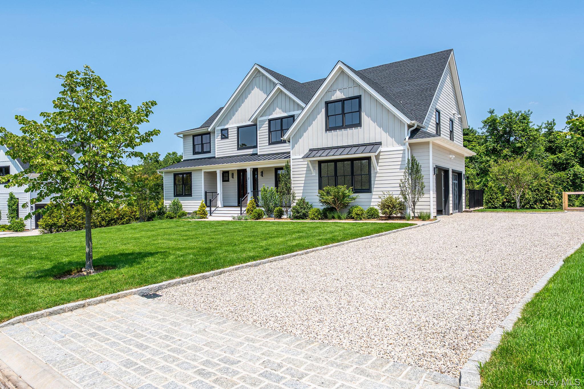 4th image of 7 Sea Crest Ct, Hampton Bays, NY 11946 | MLS# 1001049
