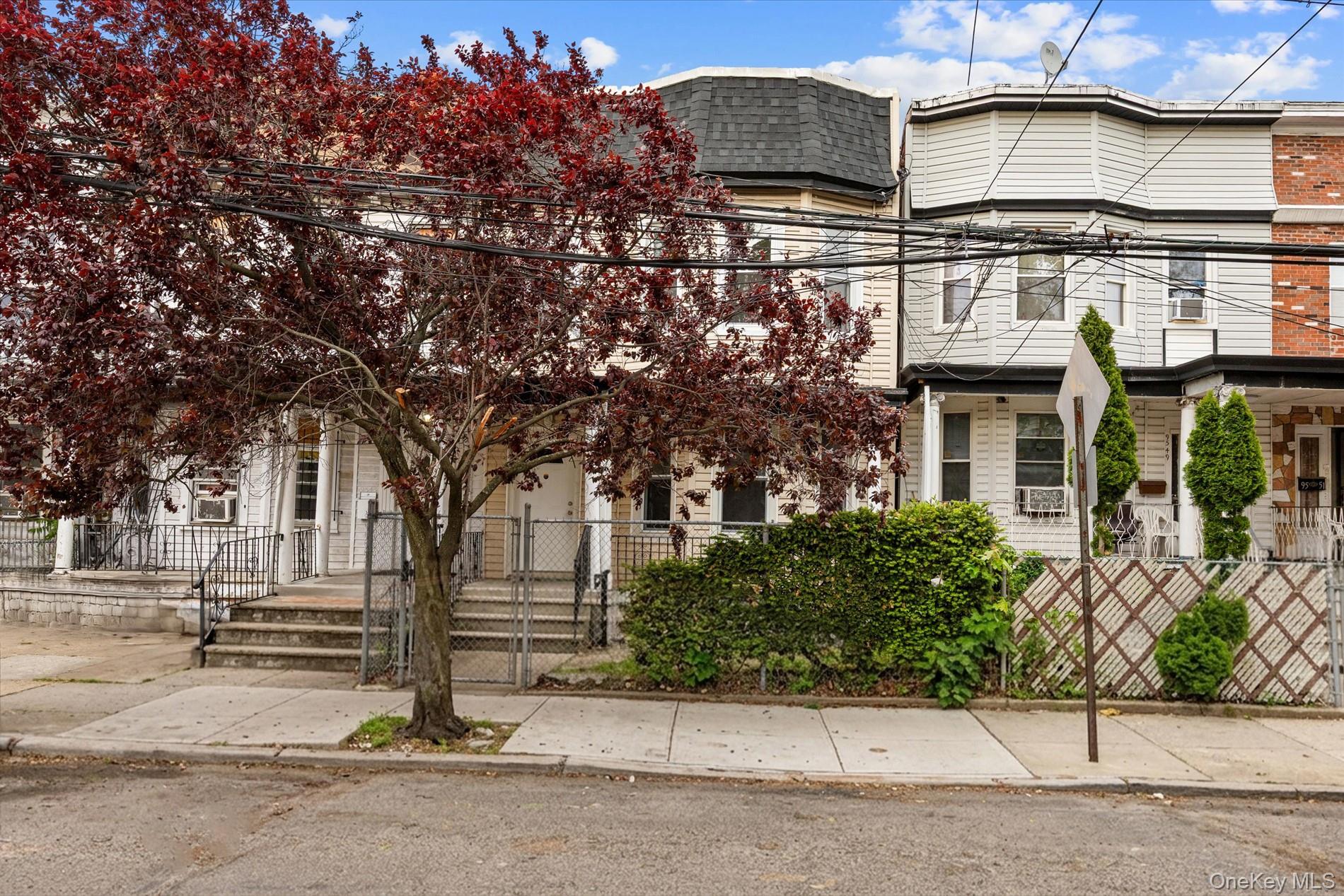 1st image of 9547 115th St, South Richmond Hill, NY 11419 | MLS# 1001149