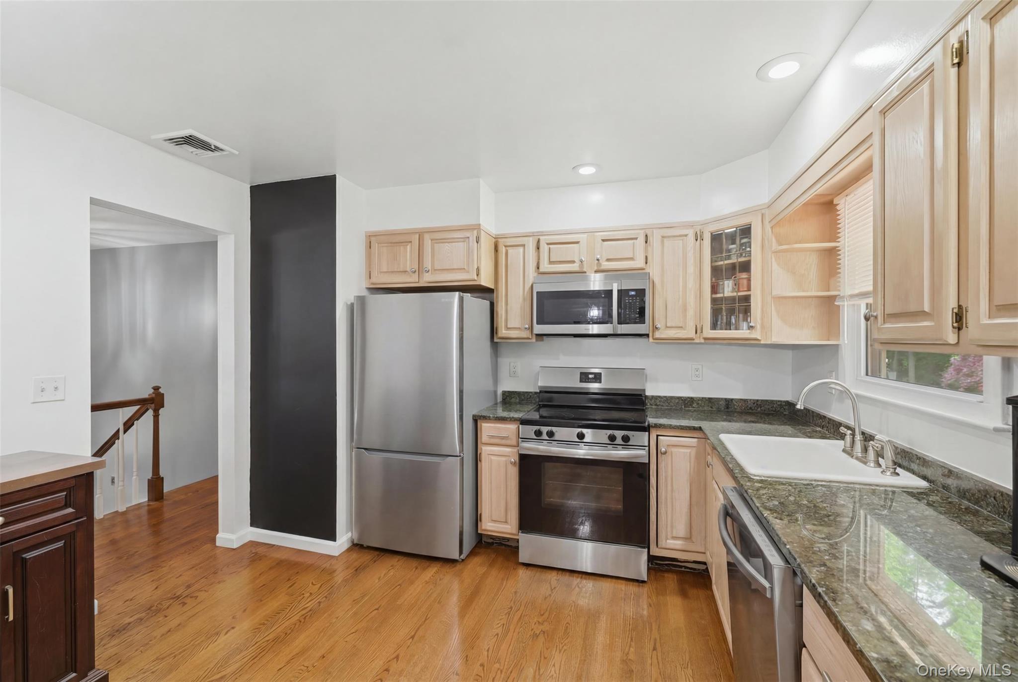 Homes for sale in Southeast, NY | 30 Ridgeview Rd, Southeast, NY 10509 | MLS# 1001610