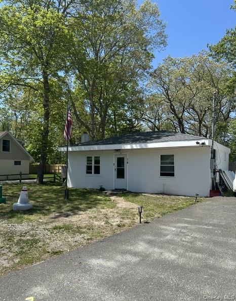 Homes for sale in Southampton, NY | 14 Coolidge Rd, Southampton, NY 11946 | MLS# 1001817