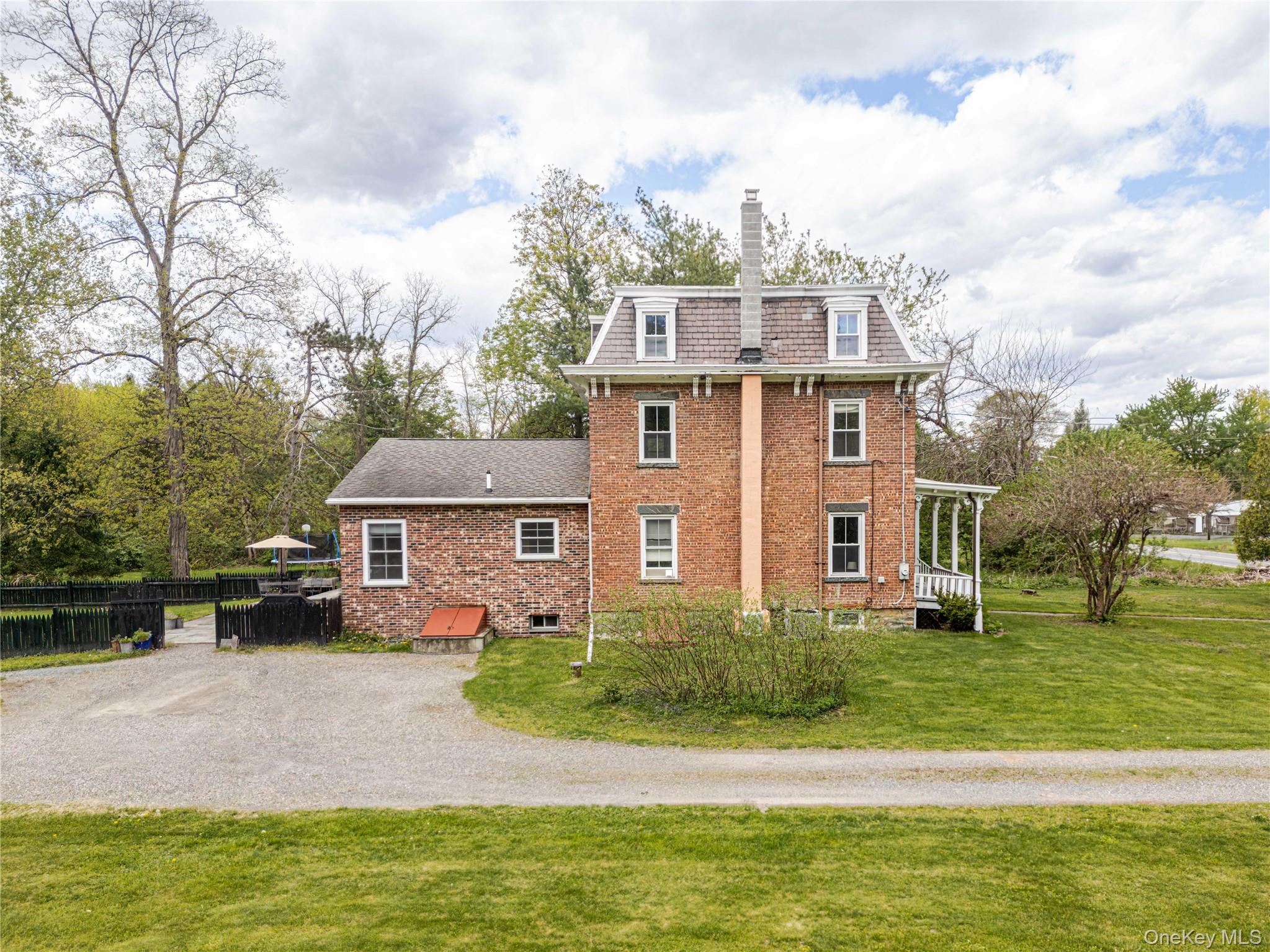 Homes for sale in Kinderhook, NY | 168 County Route 26a, Kinderhook, NY 12173 | MLS# 1001926