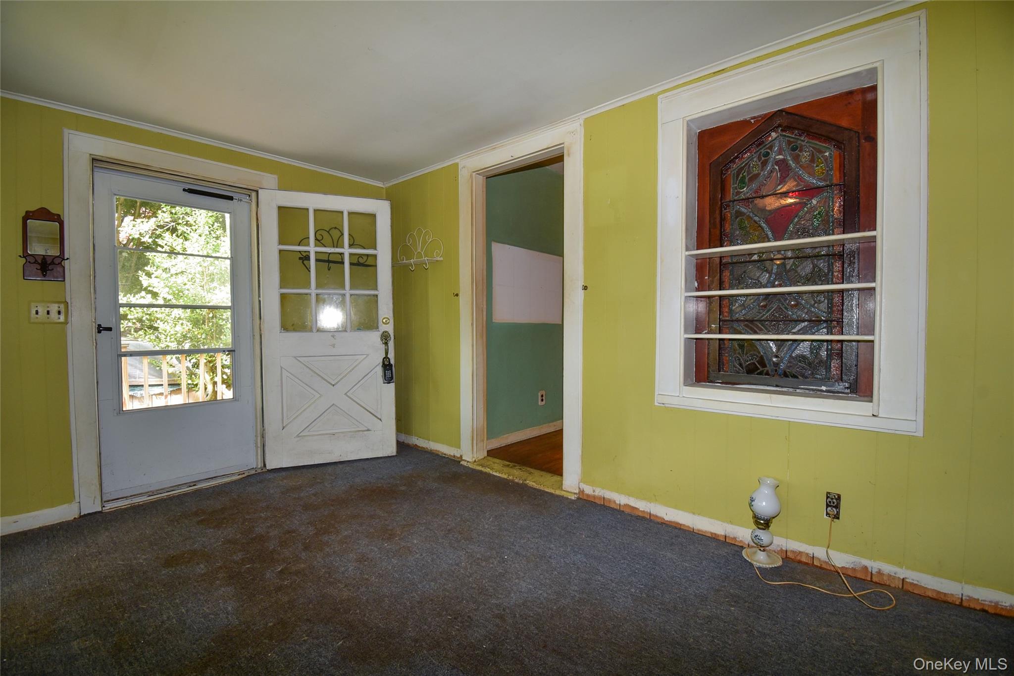 Homes for sale in Brookhaven, NY | 82 Cherry Rd, Brookhaven, NY 11778 | MLS# 1002101