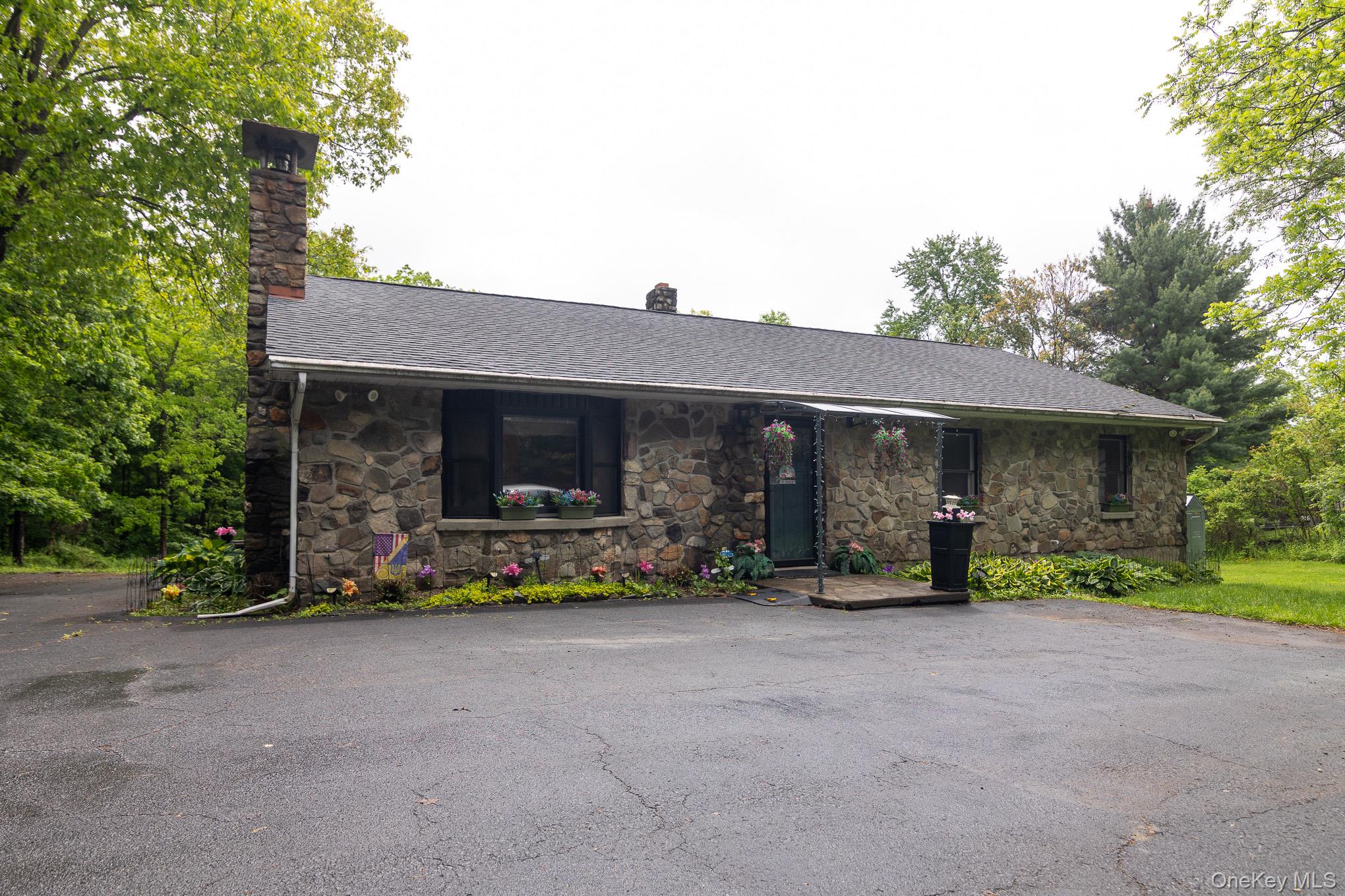 2nd image of 1544 Route 300, Newburgh (town), NY 12550 | MLS# 1002622