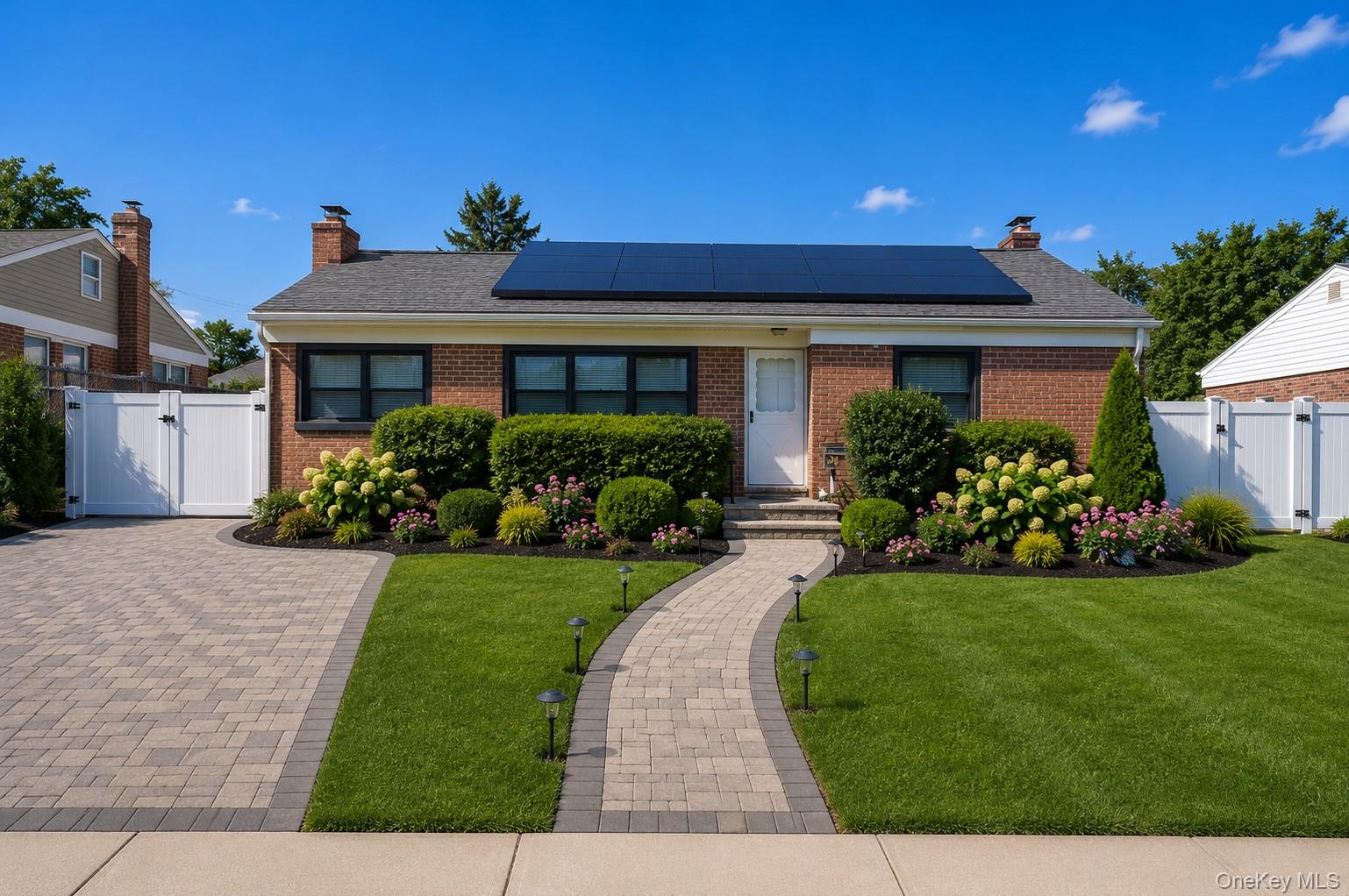 22nd image of 69 W 22nd St, Huntington, NY 11746 | MLS# 1002804