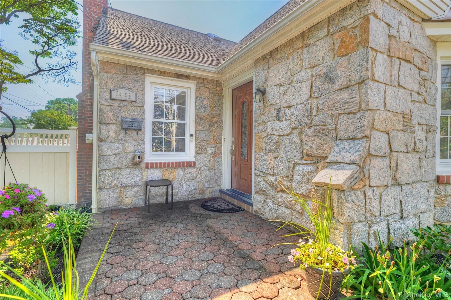5th image of 2445 Columbus Ave, Hempstead, NY 11572 | MLS# 1003171