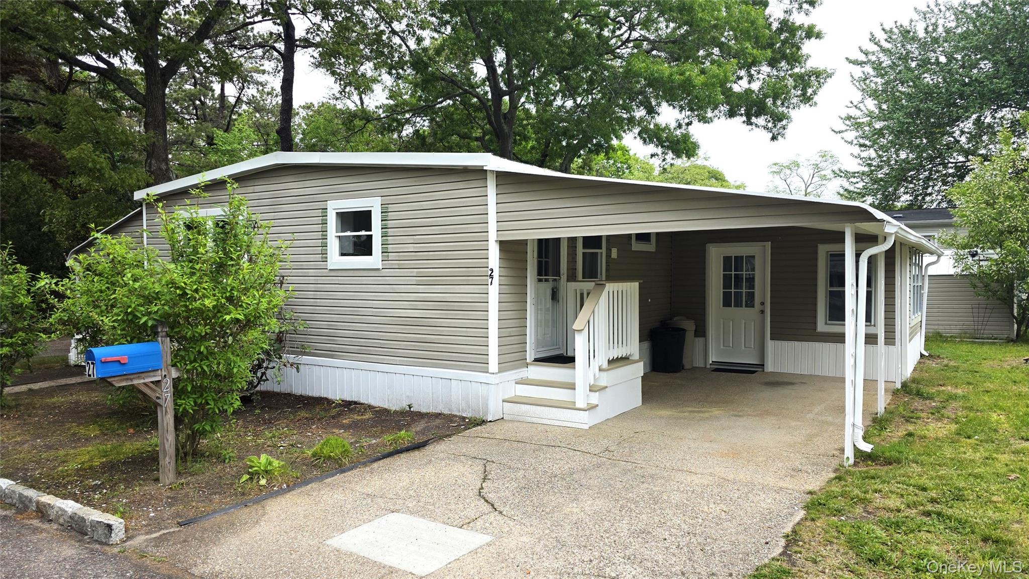 Homes for sale in Riverhead, NY | 525 Riverleigh Ave #27 Birch, Riverhead, NY 11901 | MLS# 1003342
