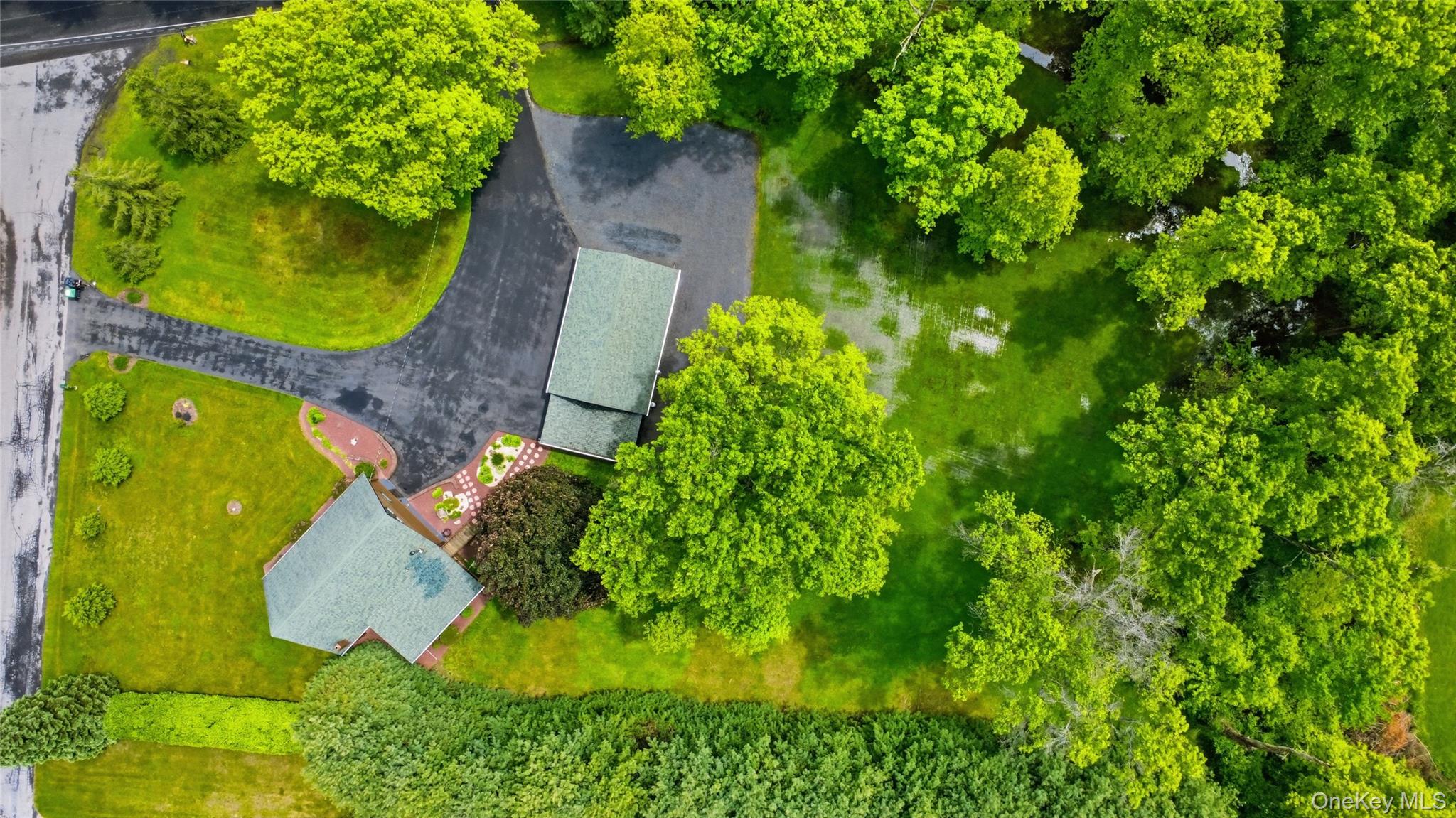 4th image of 2 Linder Dr, New Paltz, NY 12561 | MLS# 1003348