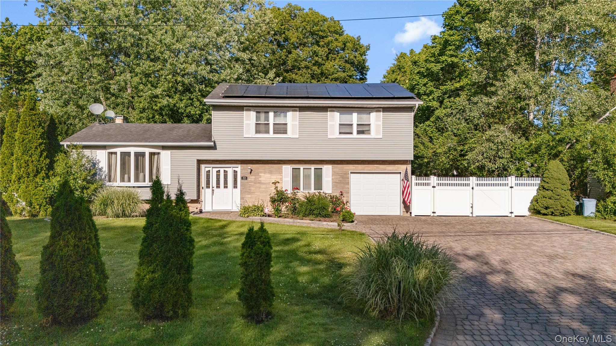 1st image of 53 Jarvin Rd, Brookhaven, NY 11776 | MLS# 1003555