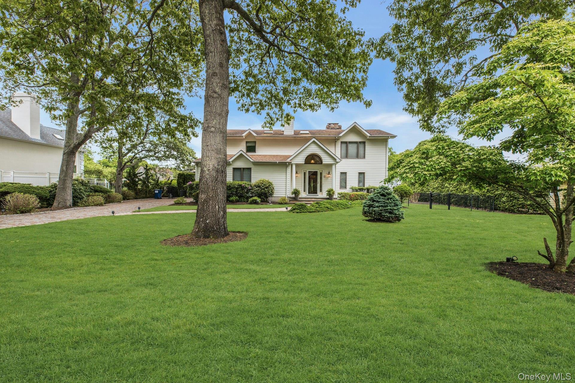 3rd image of 6 Mill Pond Rd, Hampton Bays, NY 11946 | MLS# 1003586