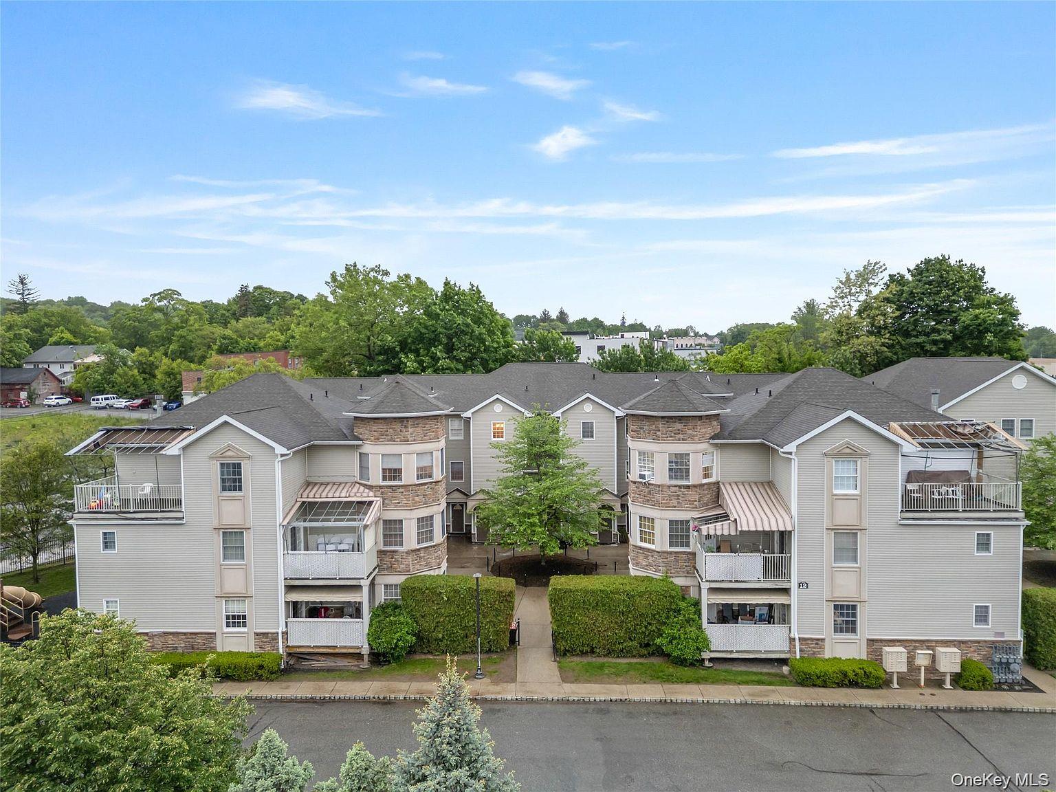 Homes for sale in Ramapo, NY | 10 Horizon Ct #302, Ramapo, NY 10952 | MLS# 1004090