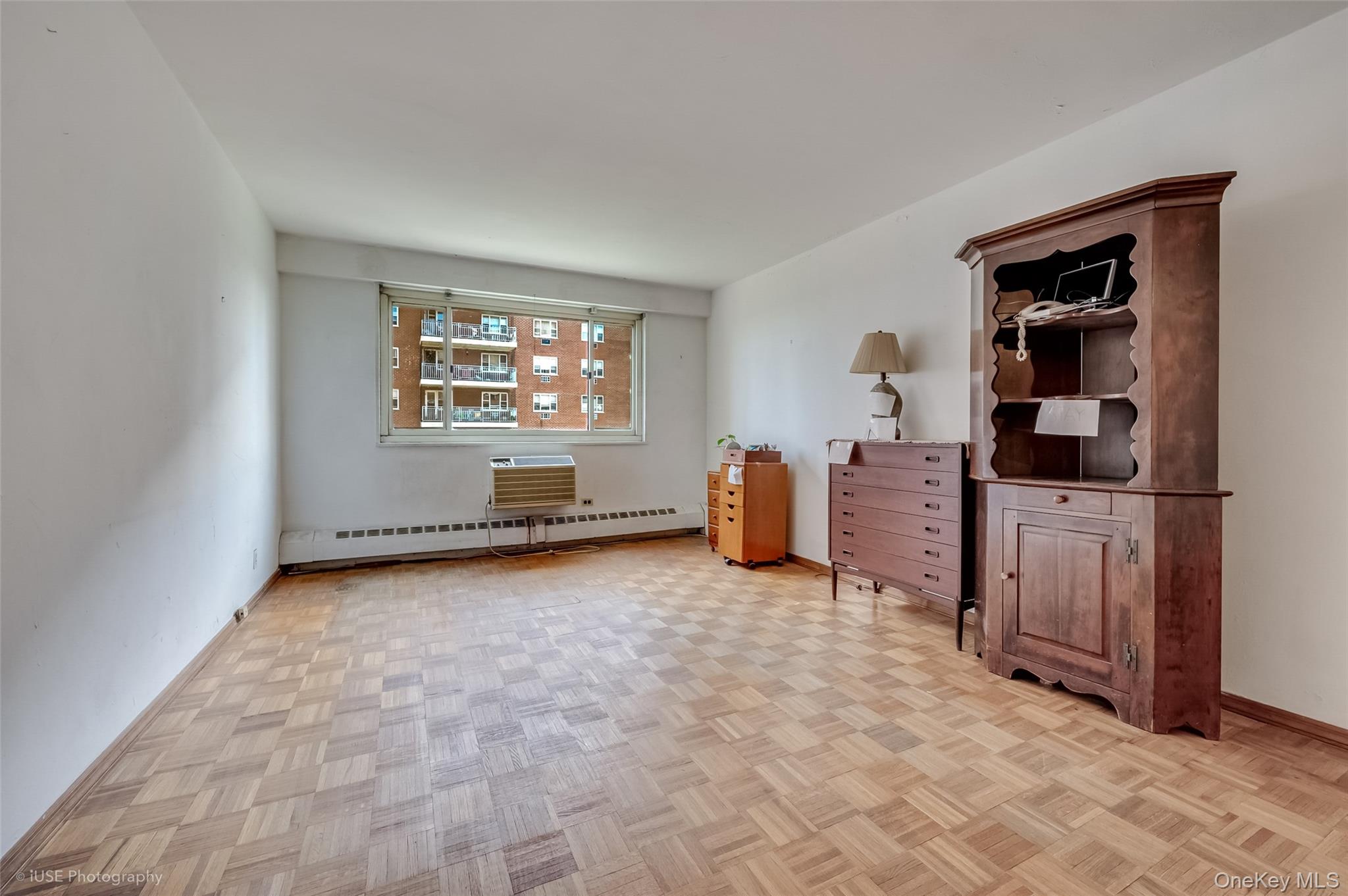 Homes for sale in New York, NY | 39-65 52Nd St #7H, New York, NY 11377 | MLS# 1004488