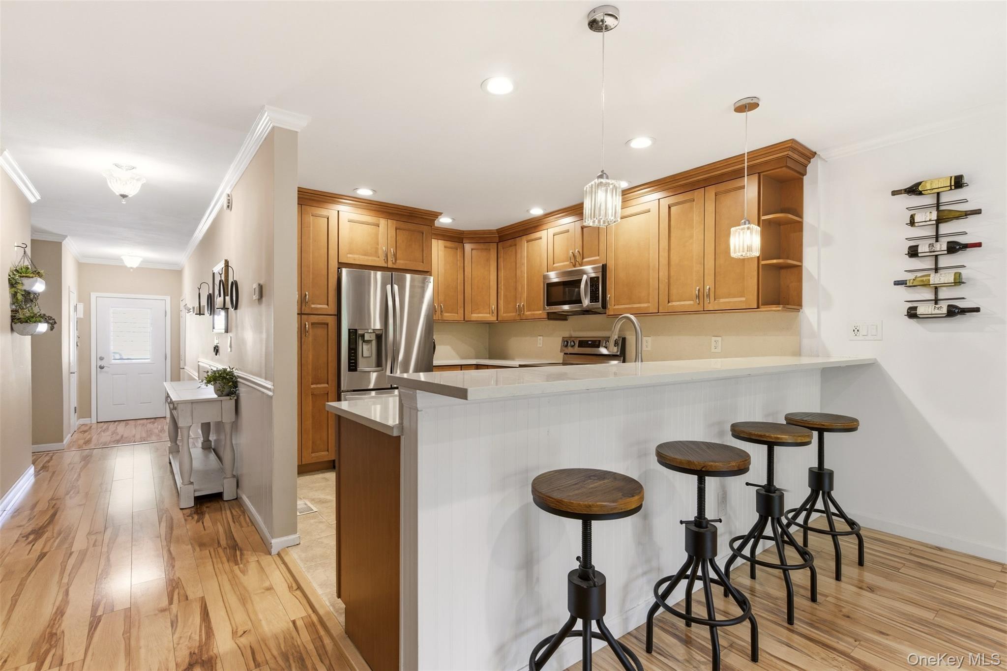 4th image of 13 Pine St, Huntington, NY 11743 | MLS# 1005473