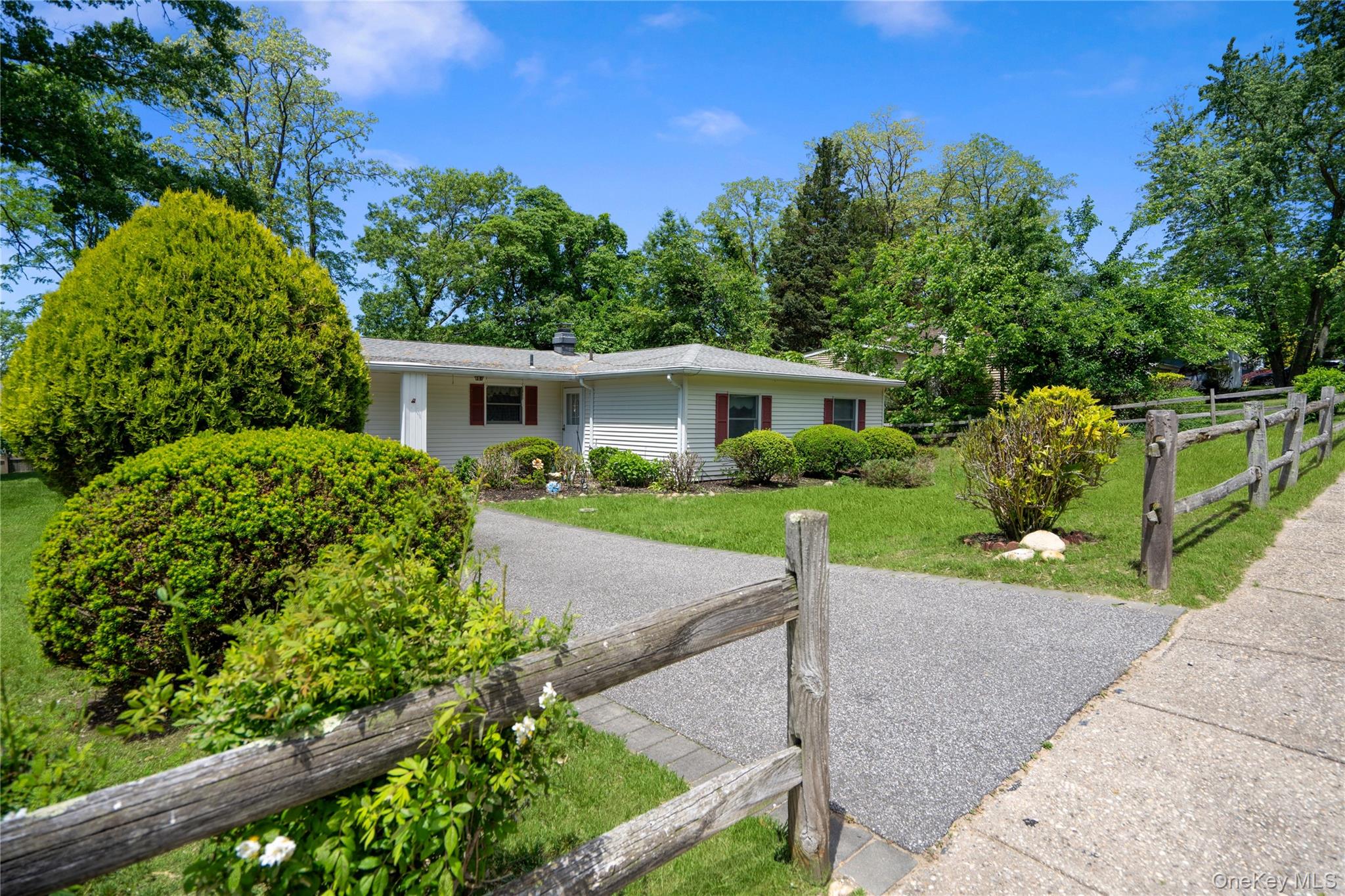 2nd image of 14 Campus Dr, Brookhaven, NY 11738 | MLS# 1005740