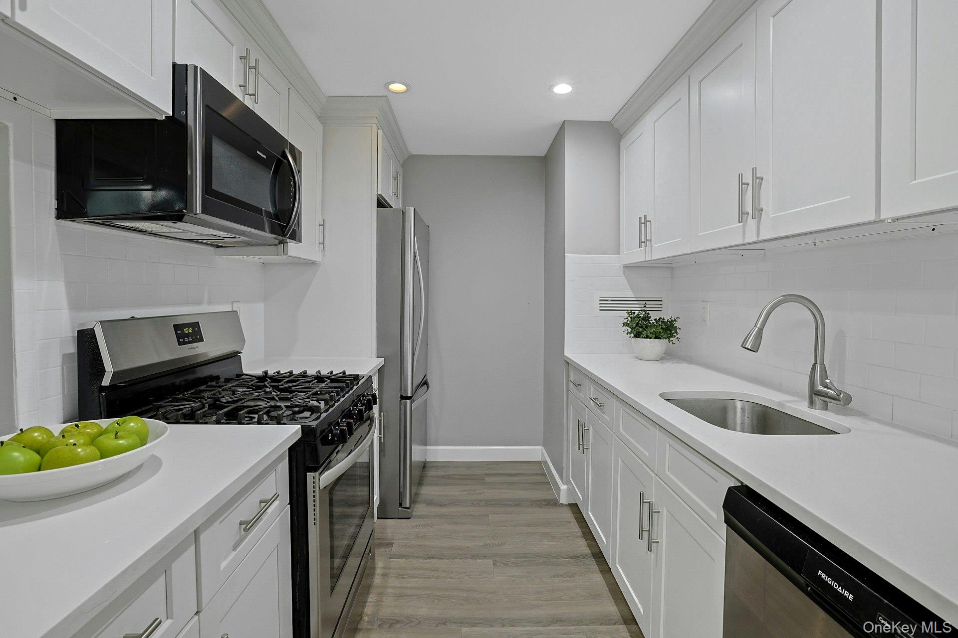 5th image of 1270 North Ave #1h, New Rochelle, NY 10804 | MLS# 1005869
