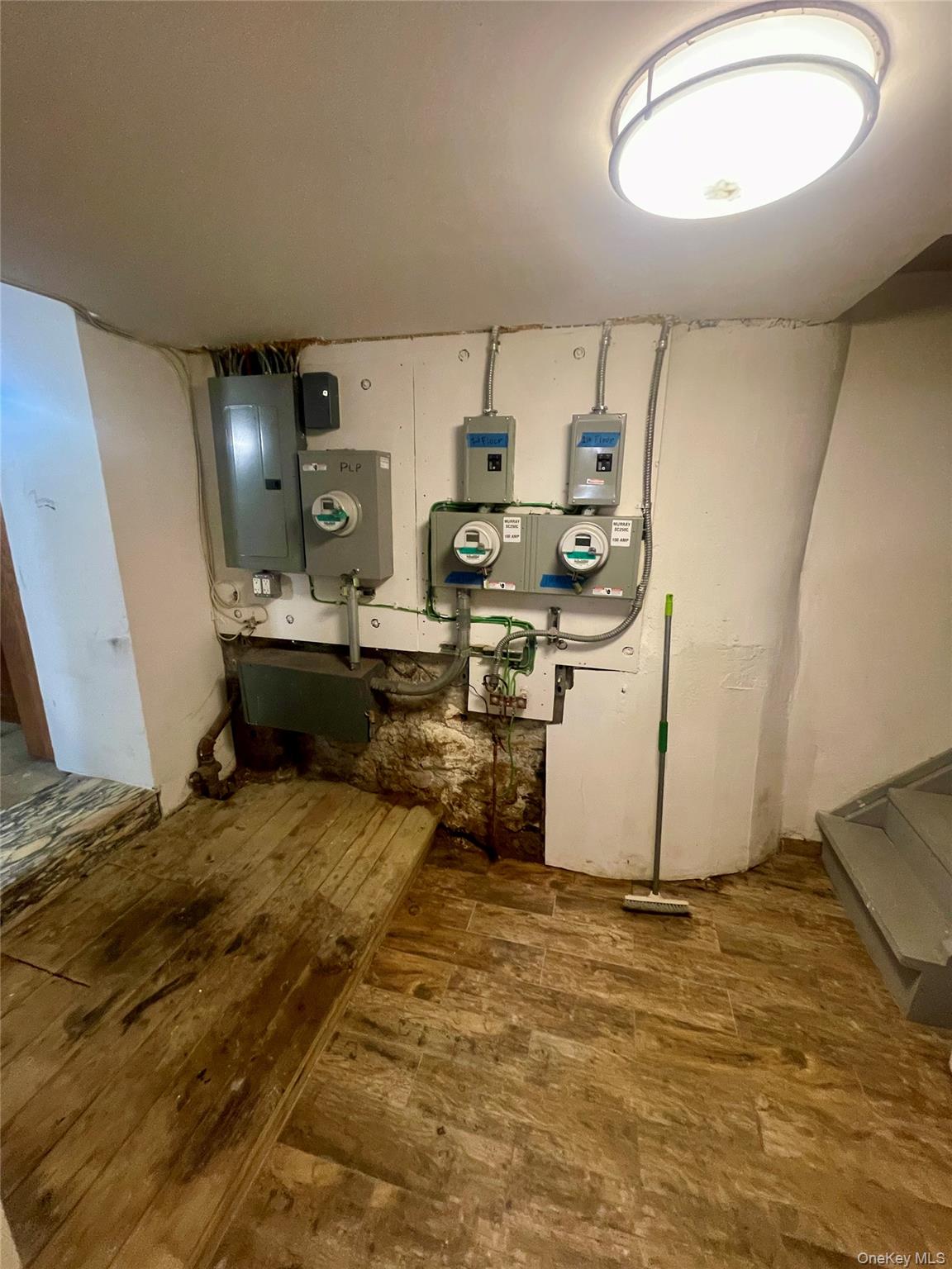 15th image of 1822 Hunt Ave, New York, NY 10462 | MLS# 1006779