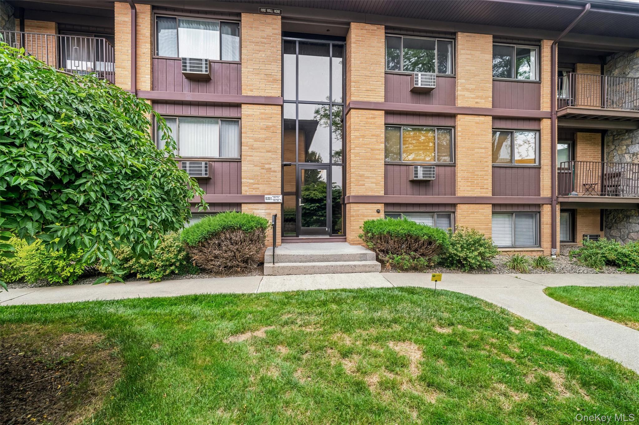 1st image of 10 Oakwood Ter #107, New Windsor, NY 12553 | MLS# 1006931