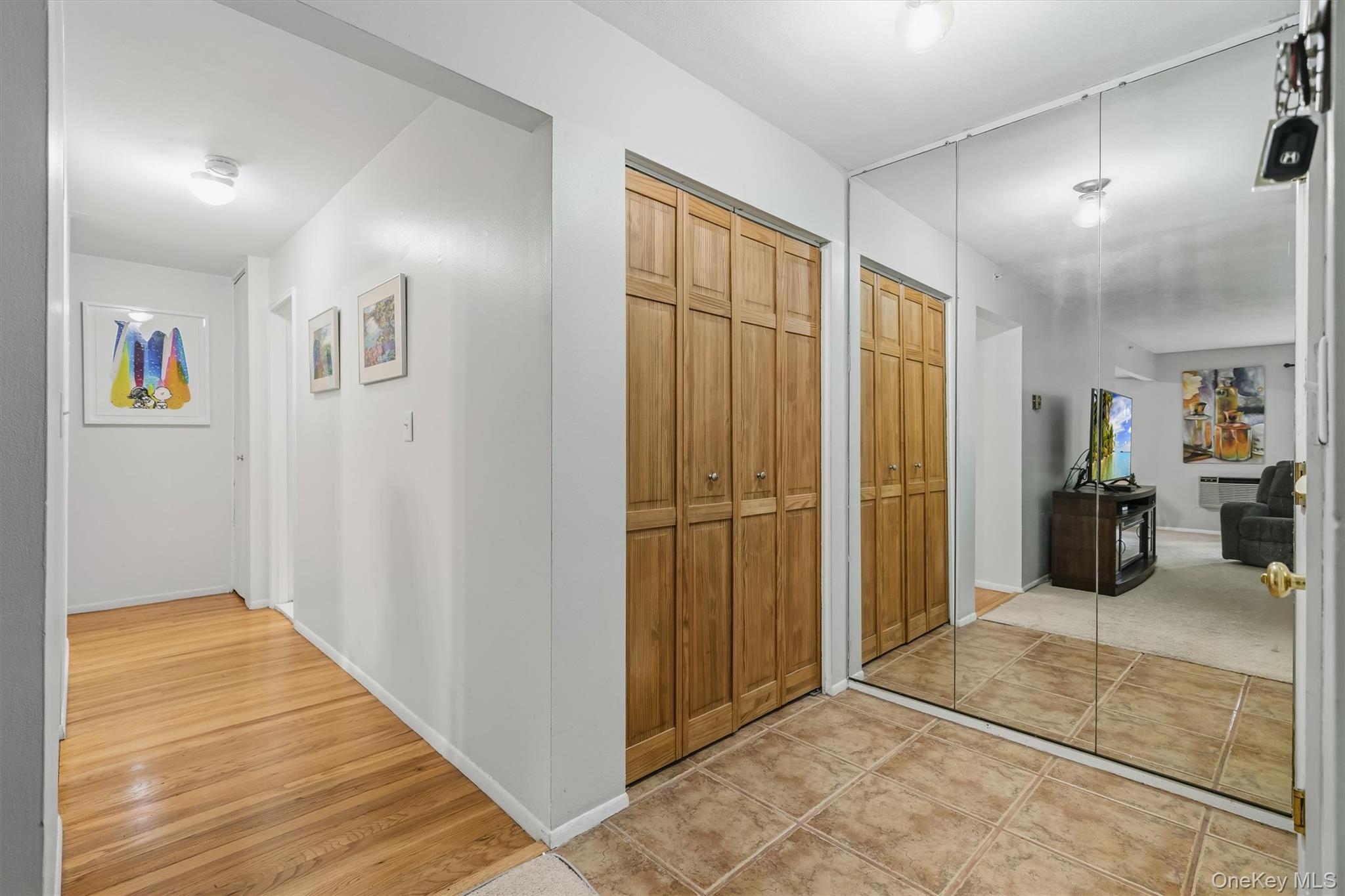2nd image of 10 Oakwood Ter #107, New Windsor, NY 12553 | MLS# 1006931