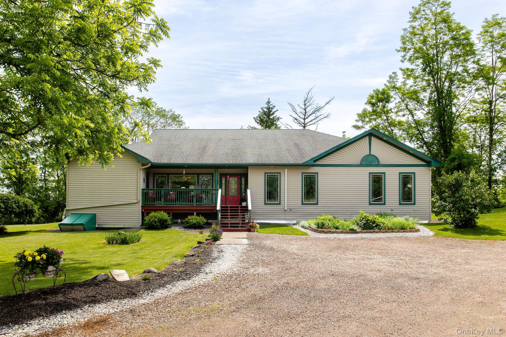 Homes for sale in Coxsackie, NY | 22 Noble St, Coxsackie, NY 12051 | MLS# 1006990