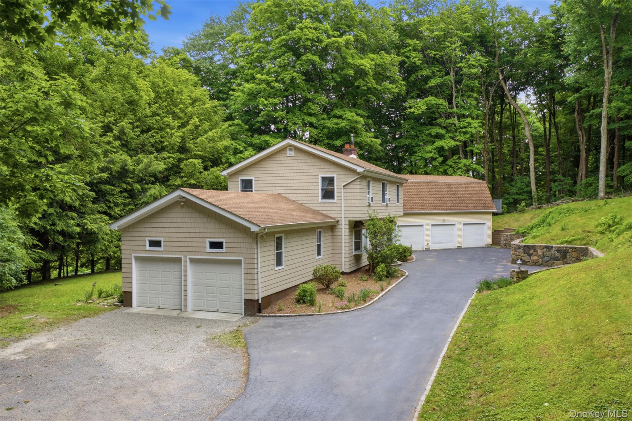 3rd image of 186 High Ridge Rd, Pound Ridge, NY 10576 | MLS# 1007052