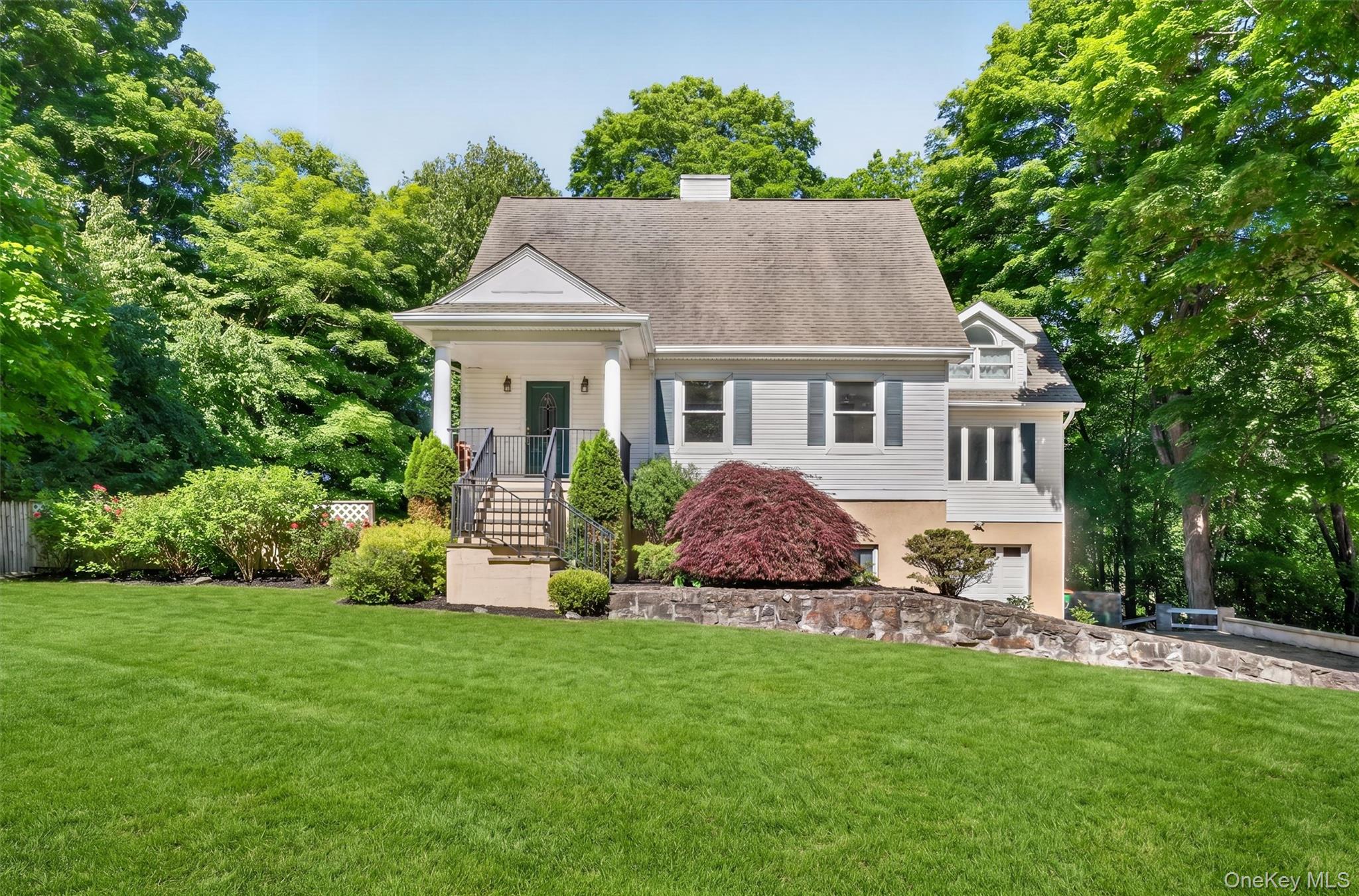 1st image of 11 Arbutus St, Putnam Valley, NY 10579 | MLS# 1007335
