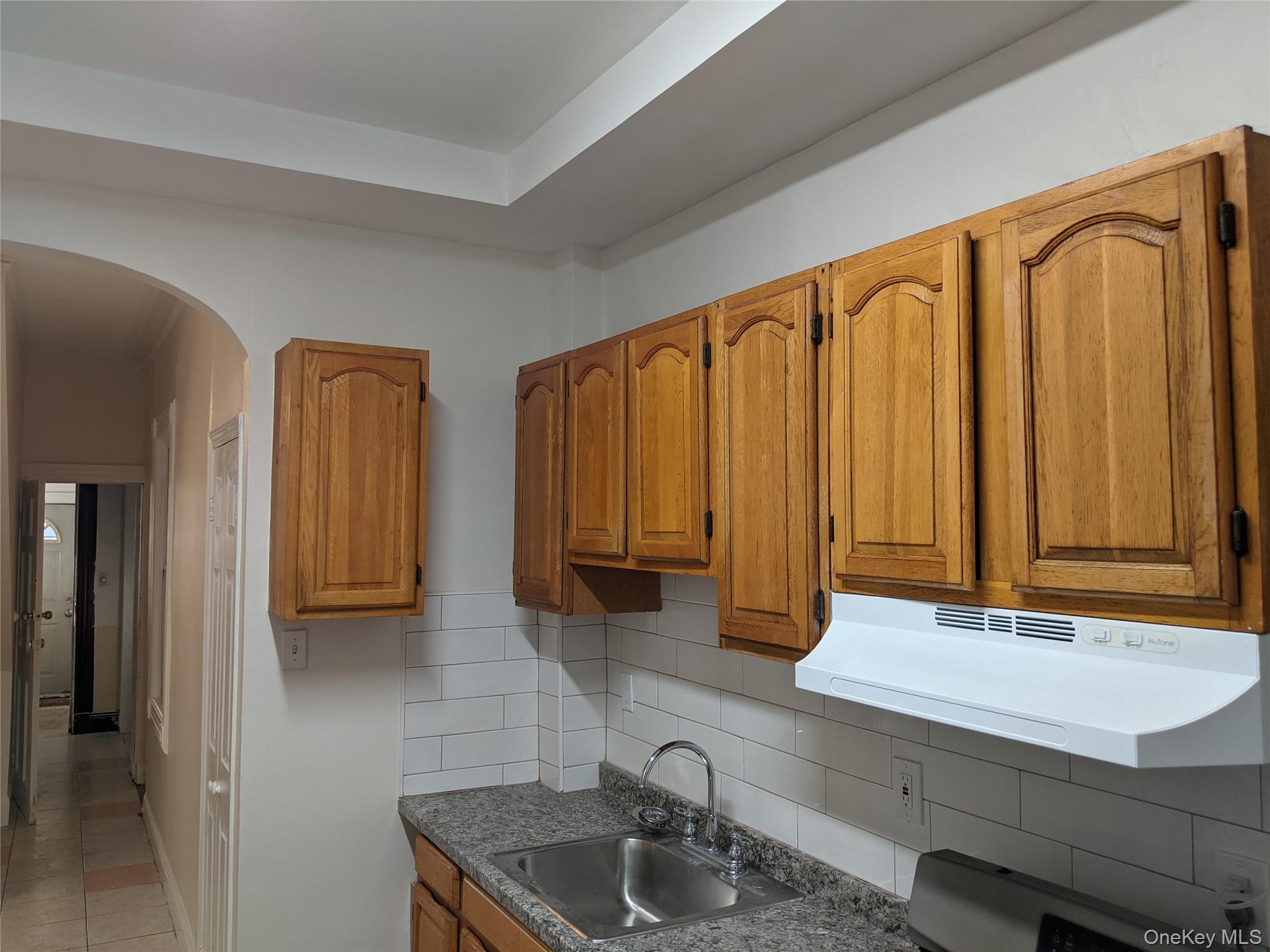 Homes for sale in New York, NY | 81 Mckinley Ave, New York, NY 11208 | MLS# 1007834