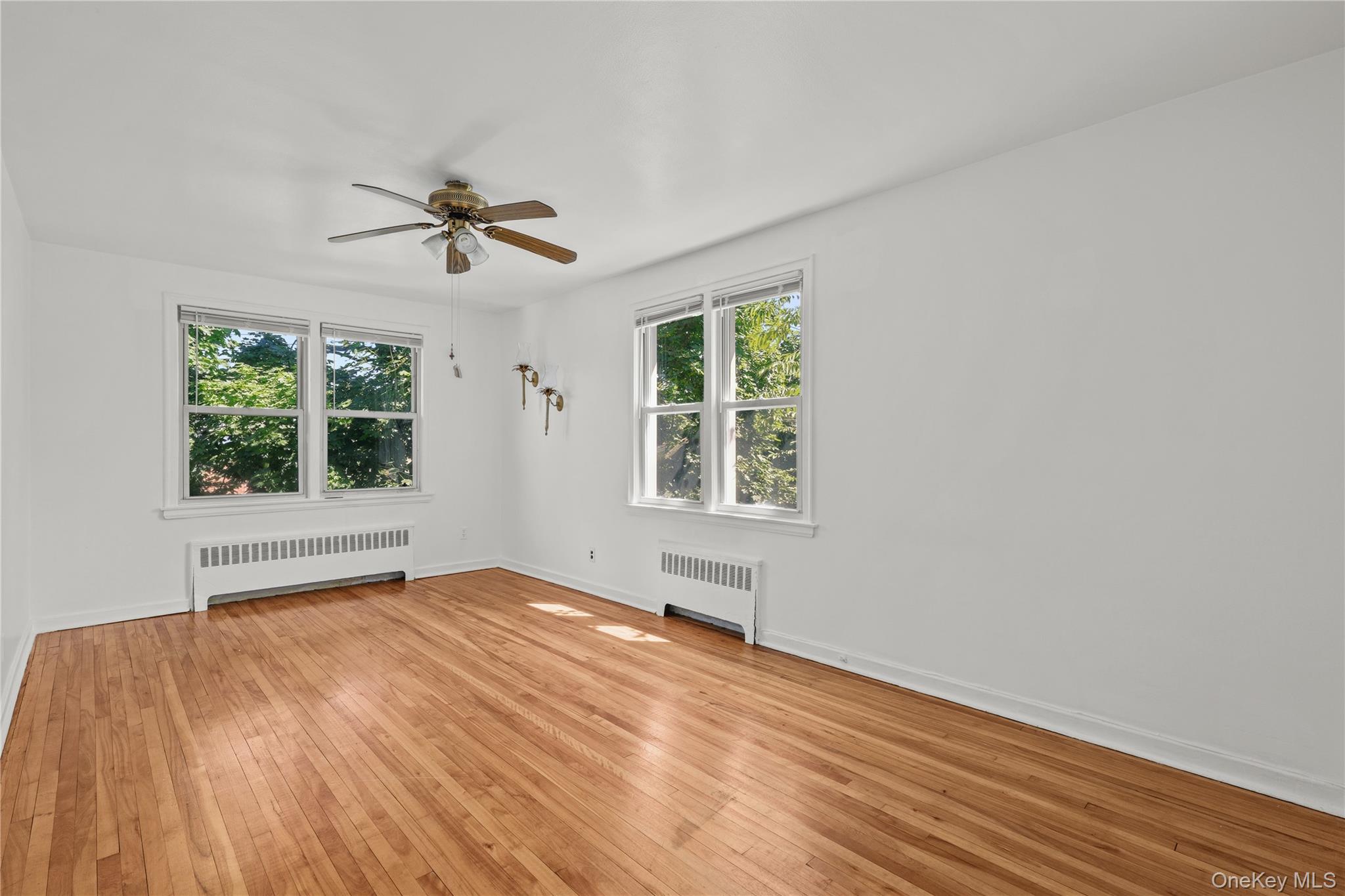 Homes for sale in Yonkers, NY | 24 Winchester Ave, Yonkers, NY 10566