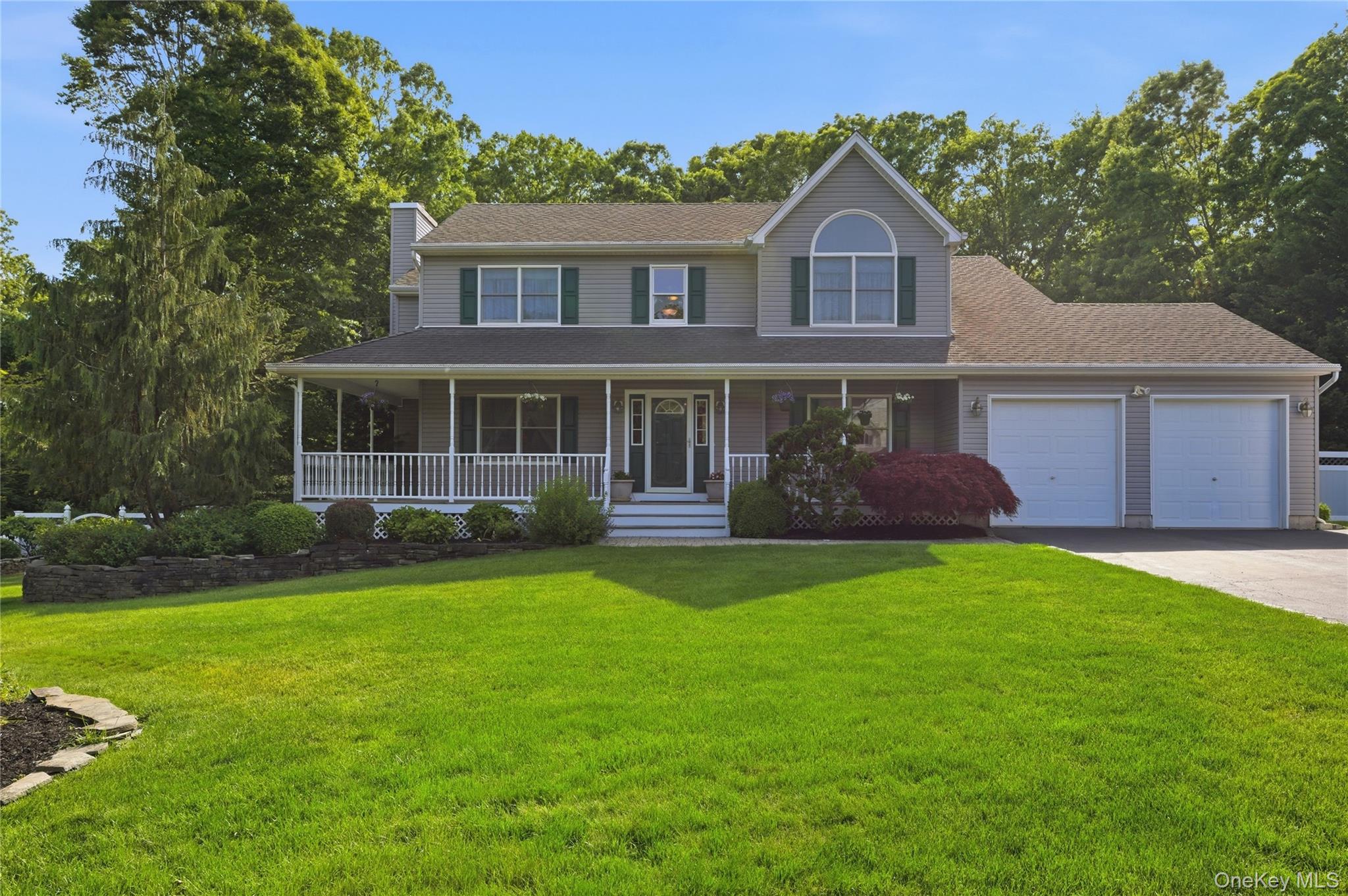 3rd image of 77 N Woods Rd, Riverhead, NY 11933 | MLS# 1008371
