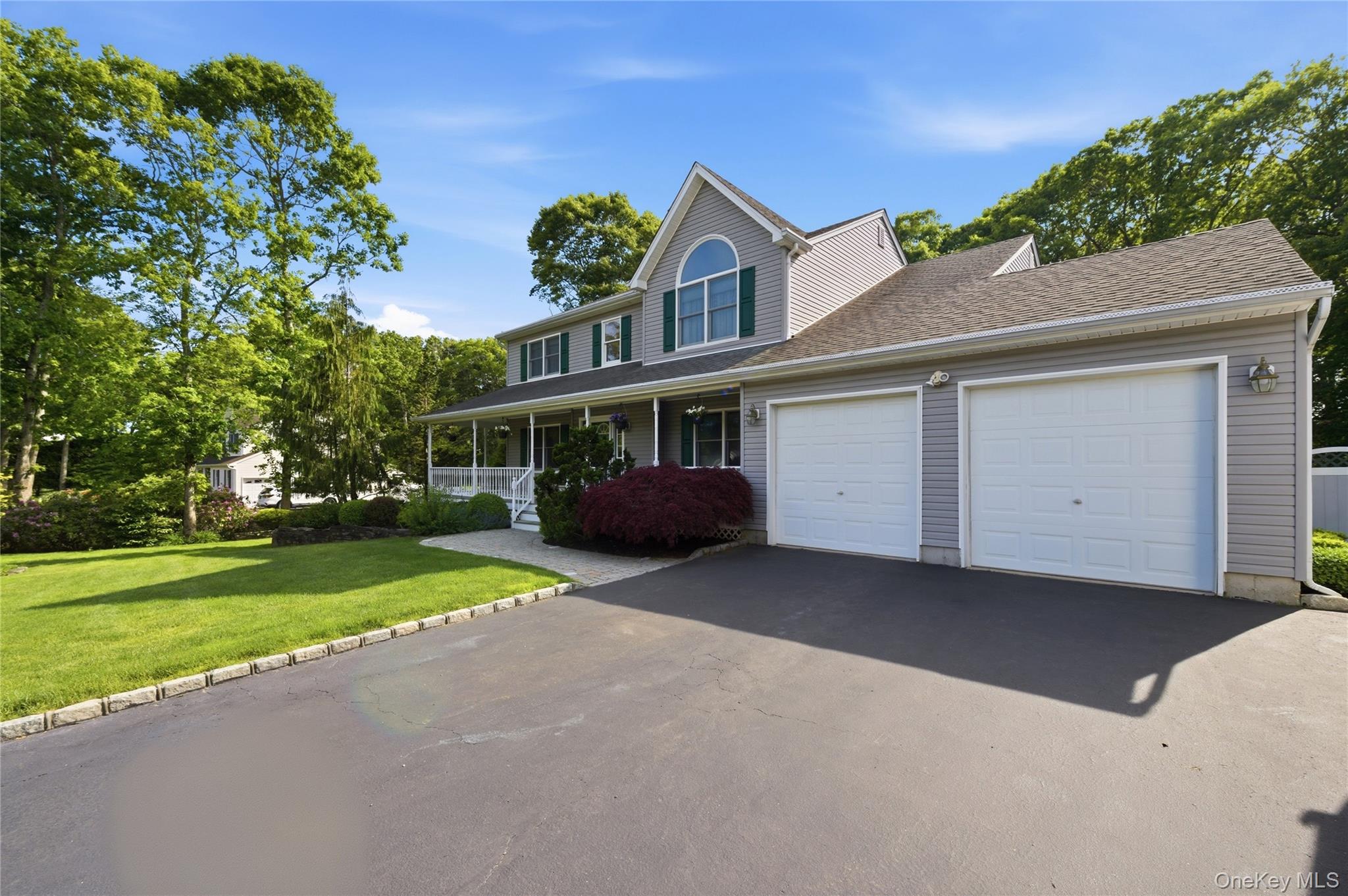 5th image of 77 N Woods Rd, Riverhead, NY 11933 | MLS# 1008371