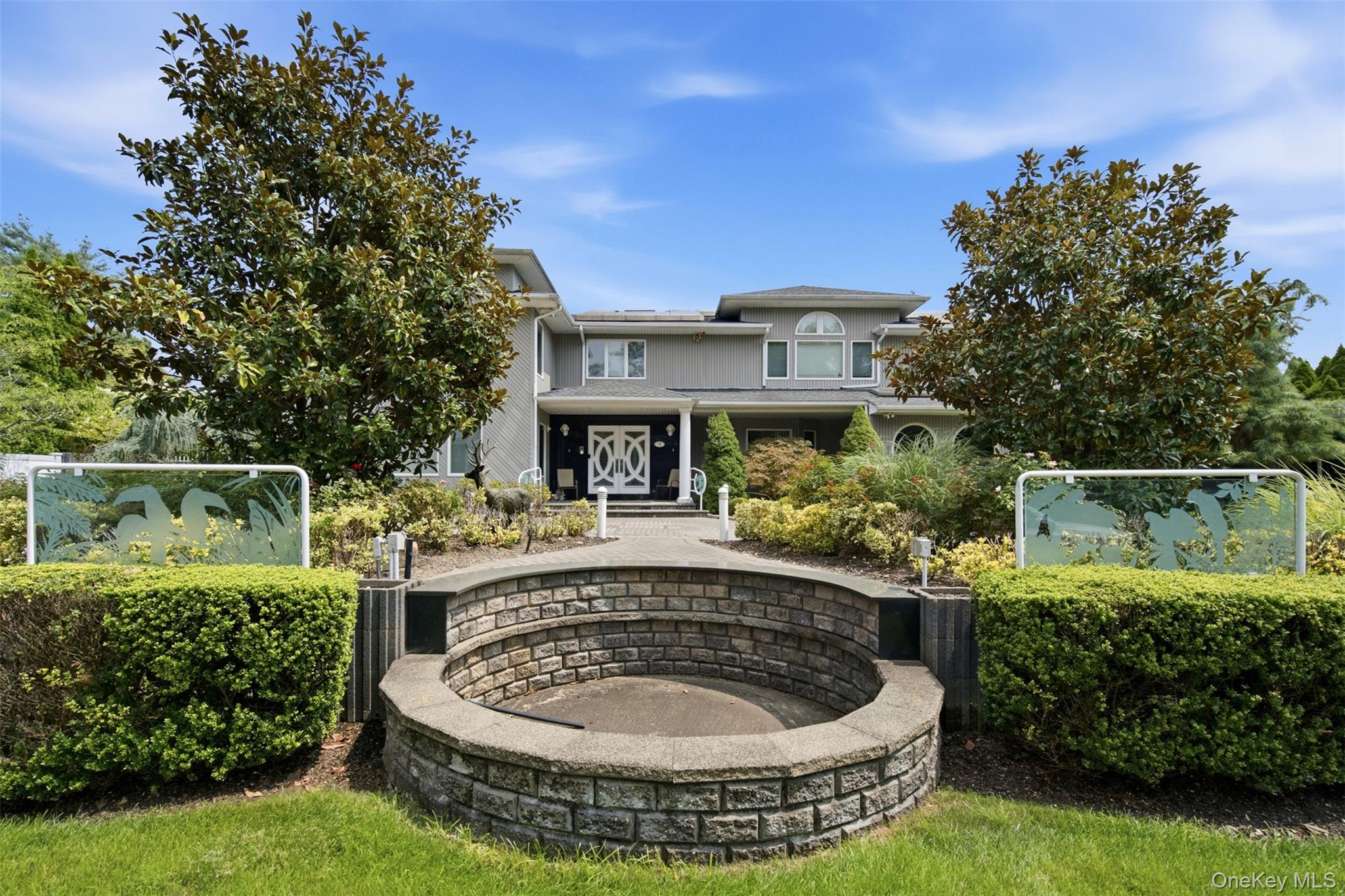 2nd image of 75 Shoreham Dr E, Huntington, NY 11746 | MLS# 1008645