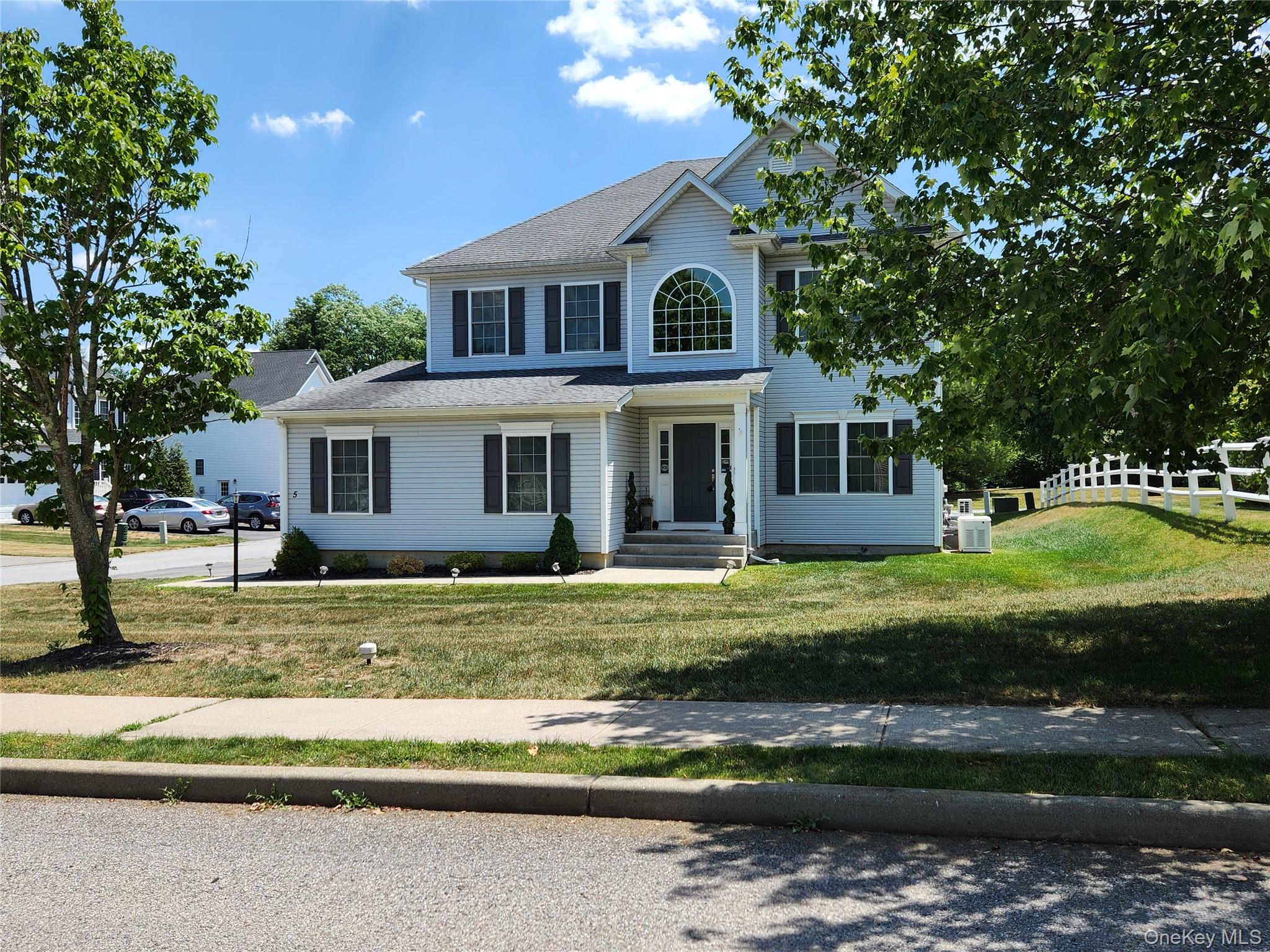 1st image of 5 Mulberry Pl, East Fishkill, NY 12533 | MLS# 1009125