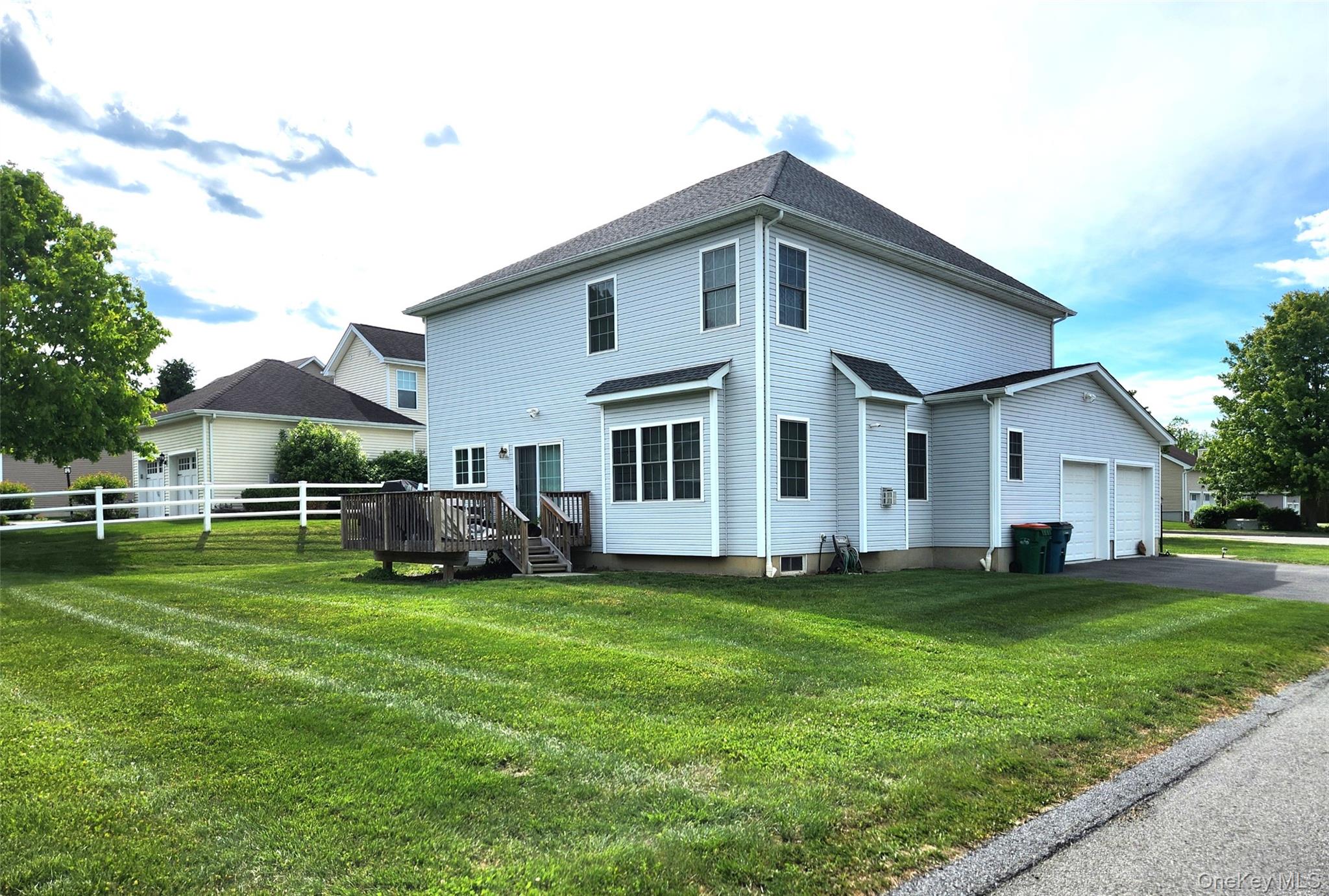 3rd image of 5 Mulberry Pl, East Fishkill, NY 12533 | MLS# 1009125