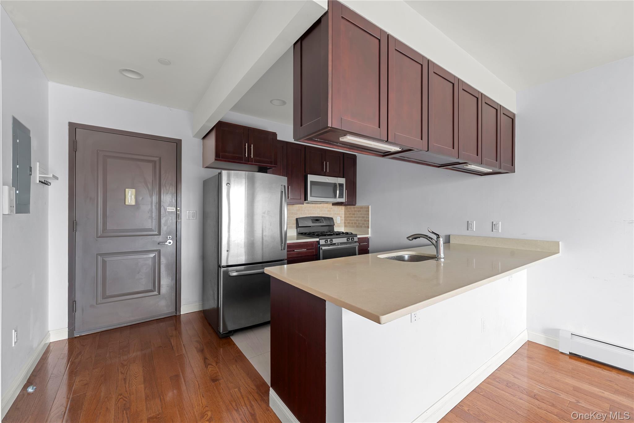 Homes for sale in New York, NY | 456 W 167Th St #6G, New York, NY 10032 | MLS# 1009282