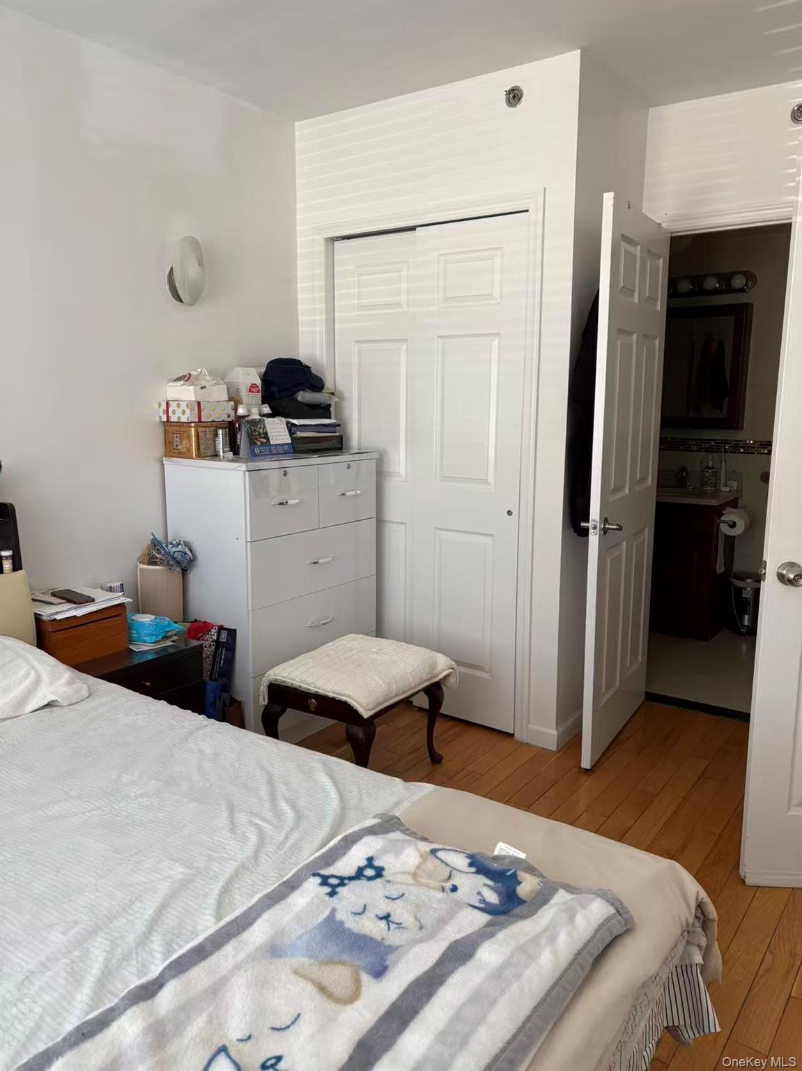 5th image of 13621 Latimer Pl #6G, New York, NY 11354 | MLS# 1009417