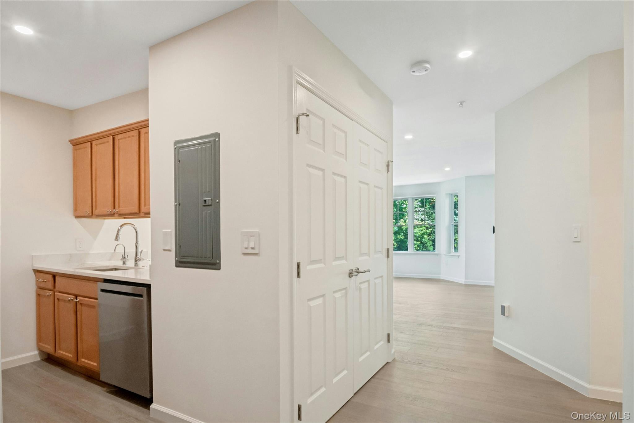 Photo 3 of Condo for sale at 314 Sutton Dr #314, Mount Kisco, NY 10549 | MLS# 1009502 | Listing updated on 2026-09-06